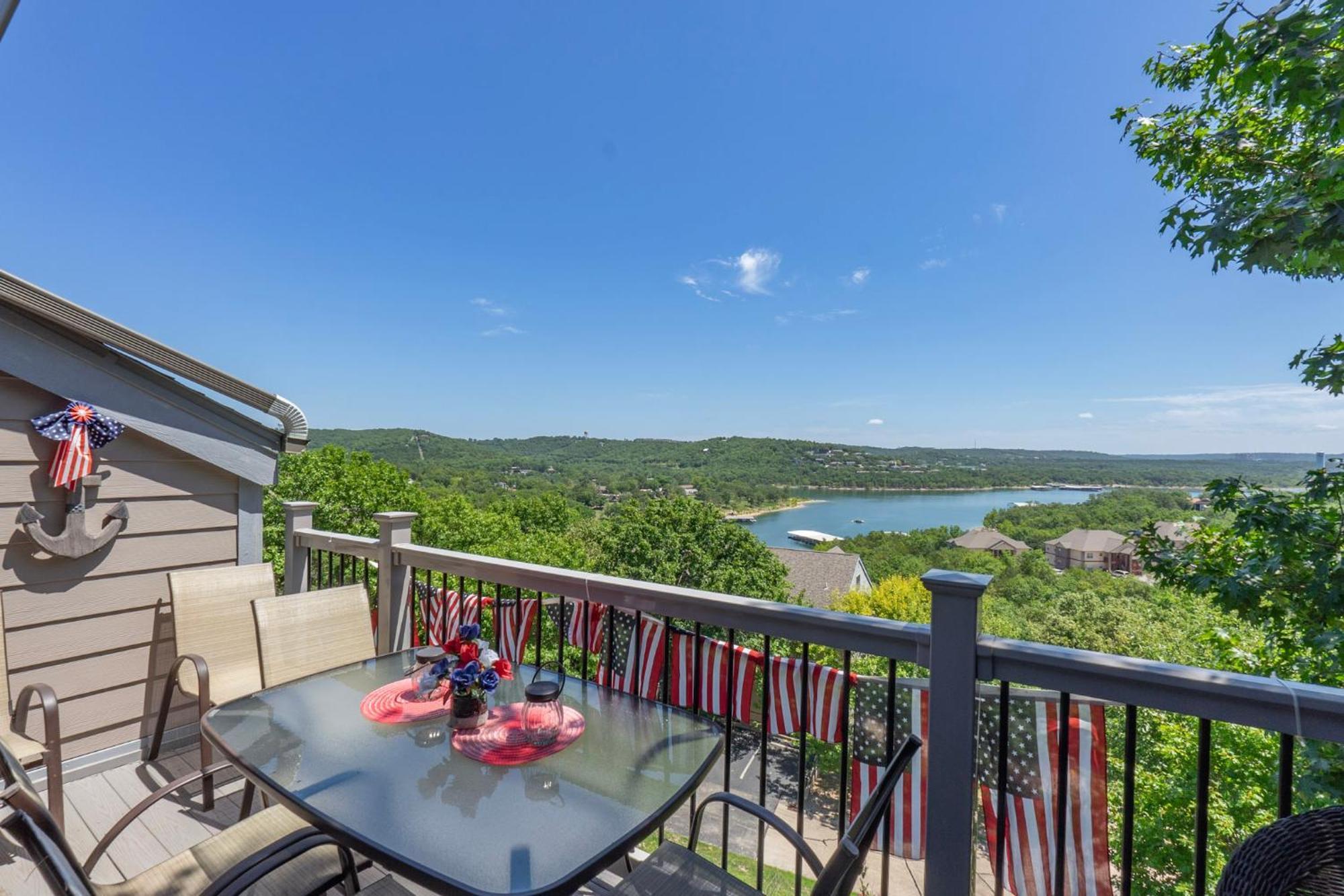 Holiday home Lake View! Walk-in 3 Bedroom - Outdoor Pool - Free Tickets Included - Trh6-6 *