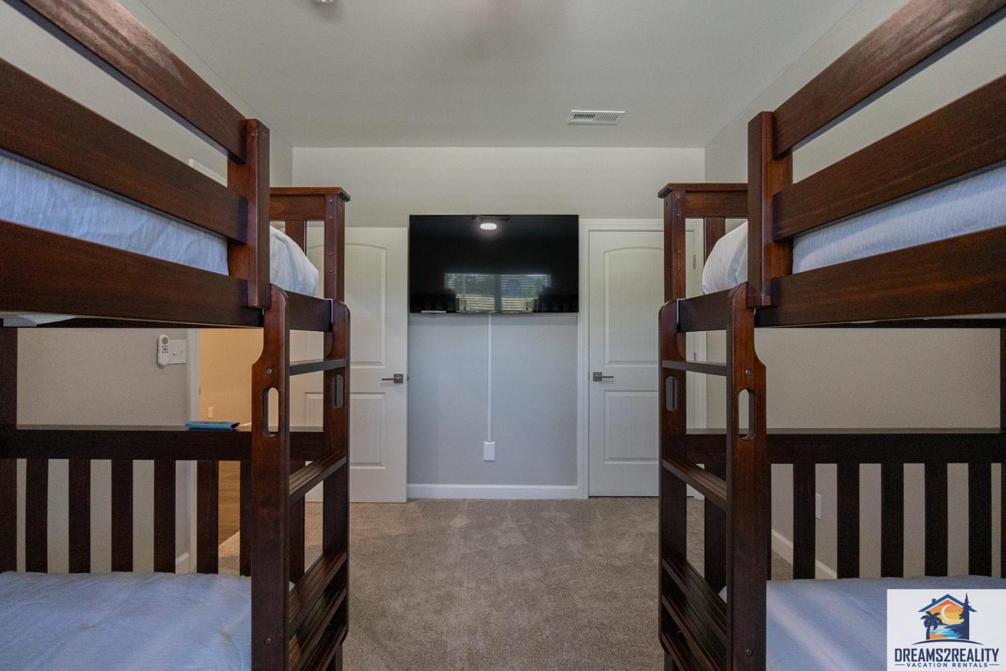 New Build Luxury 3br Walk-in - Amenities - Free Tickets Included - Fh-g204 Holiday home *