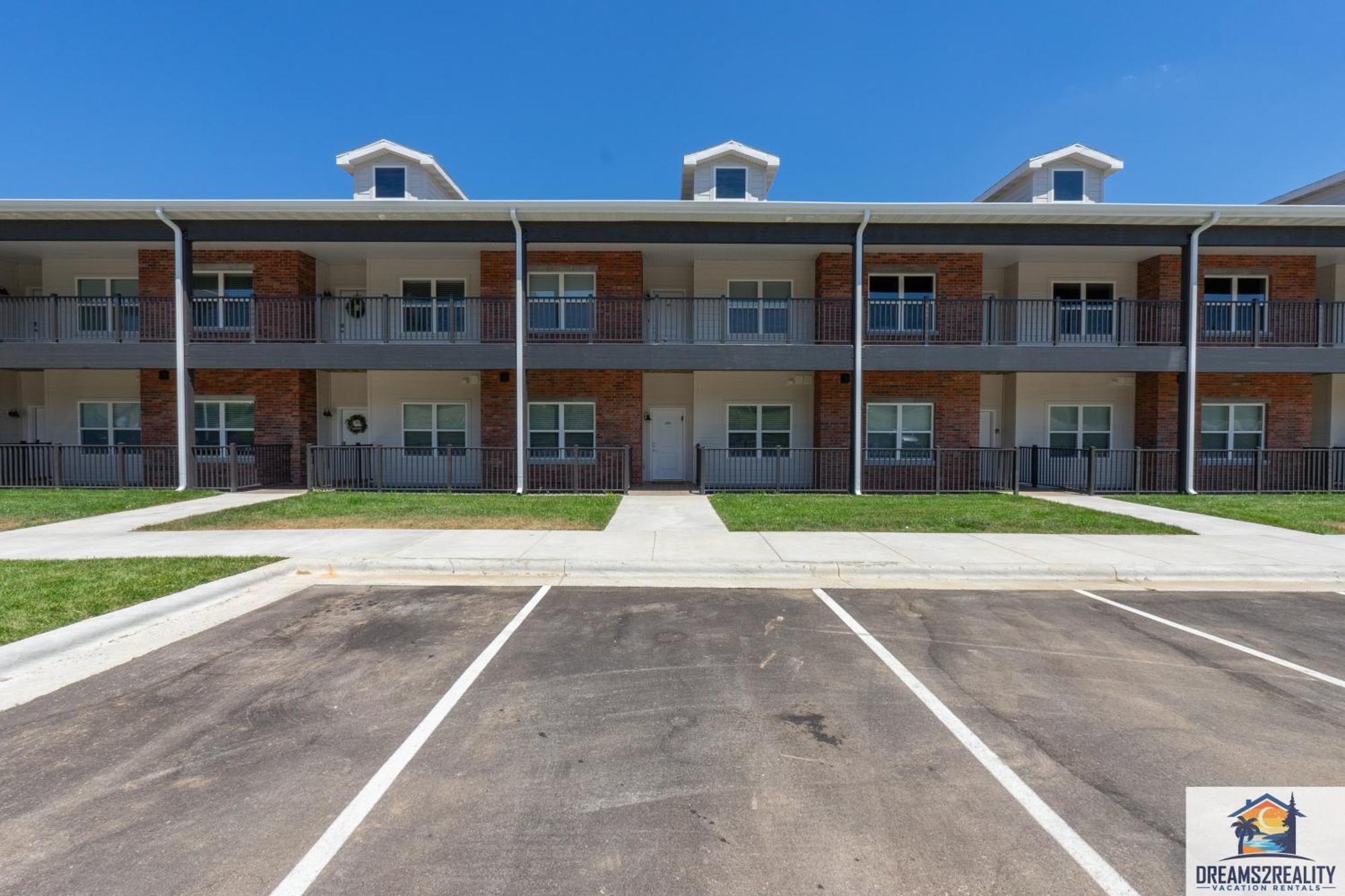 New Build Luxury 3br Walk-in - Amenities - Free Tickets Included - Fh-g204 Holiday home Branson