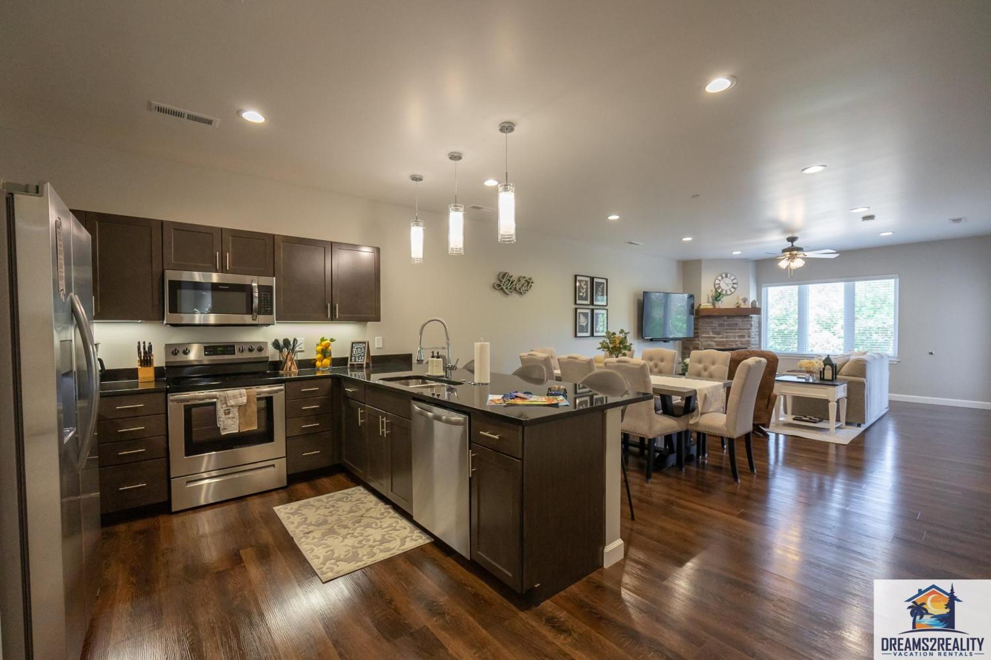 Holiday home New Build Luxury 3br Walk-in - Amenities - Free Tickets Included - Fh-g204