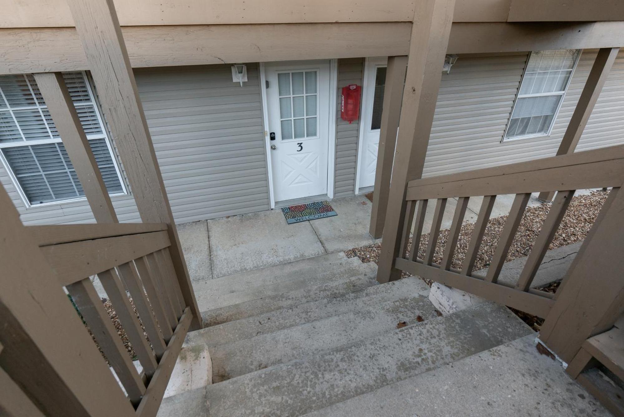 Couples Retreat - Jetted Tub - Near The Strip - Free Activities Included - Fc12-3 Apartment Branson
