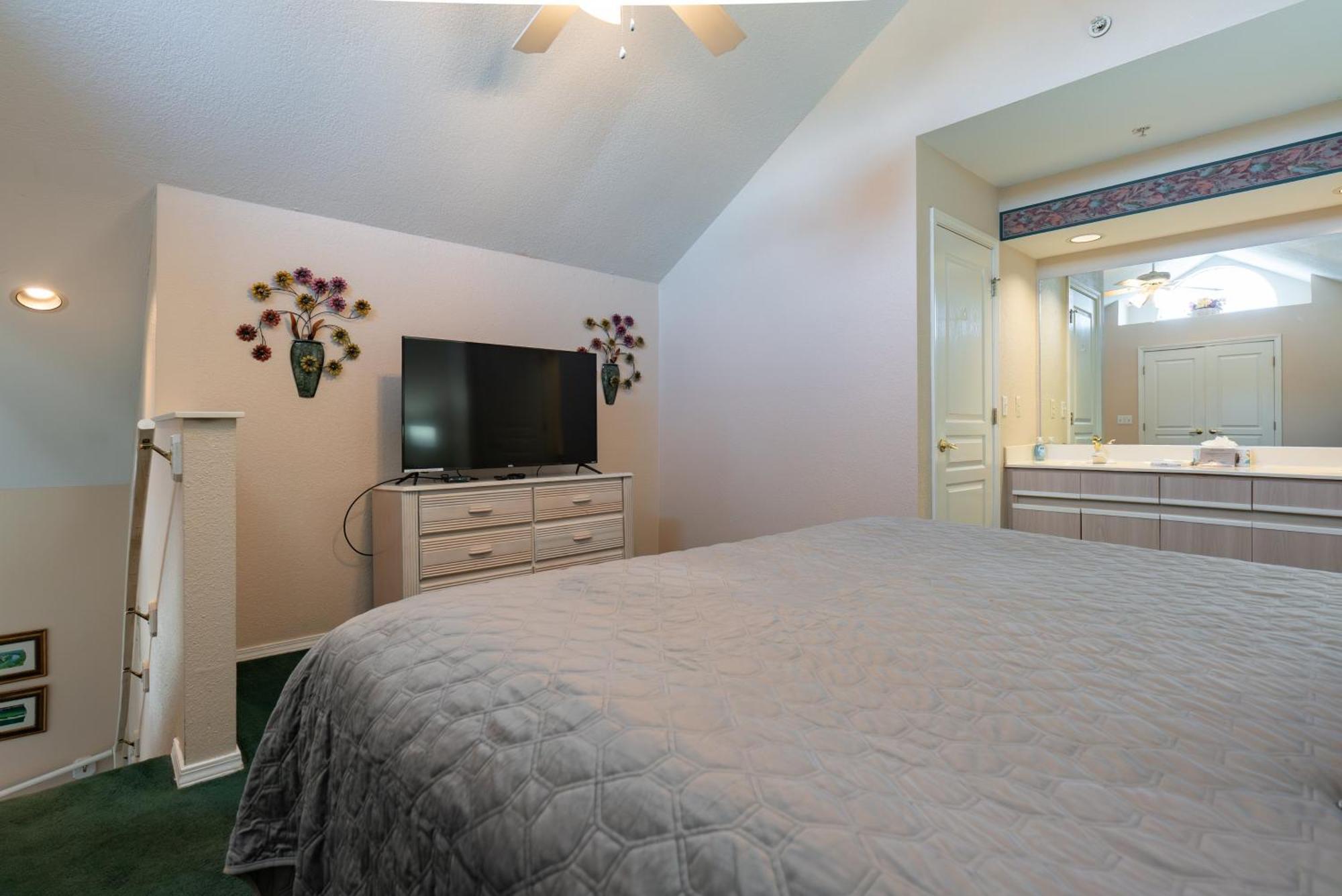 Holiday home 3 Bedroom With Loft - Golf Course View - Near The Strip - Free Activities Included - Fw9-6 Branson