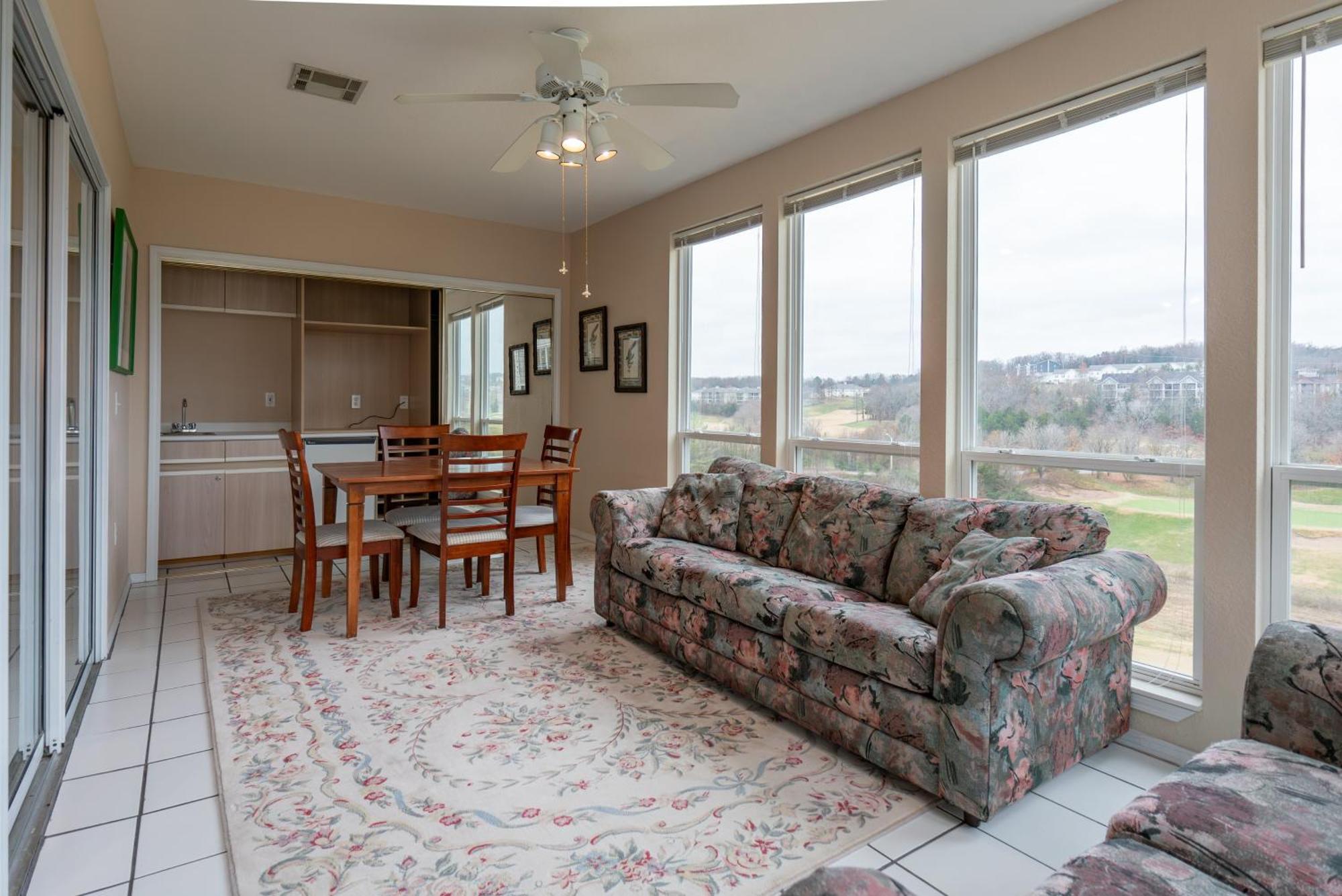 Holiday home 3 Bedroom With Loft - Golf Course View - Near The Strip - Free Activities Included - Fw9-6