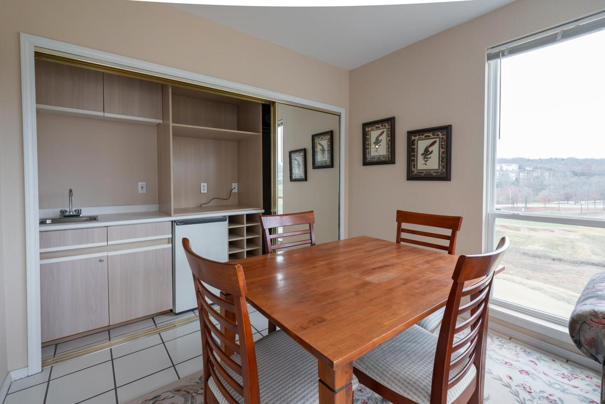 3 Bedroom With Loft - Golf Course View - Near The Strip - Free Activities Included - Fw9-6 *