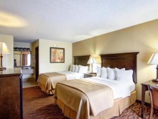 Western Center Pointe 3*