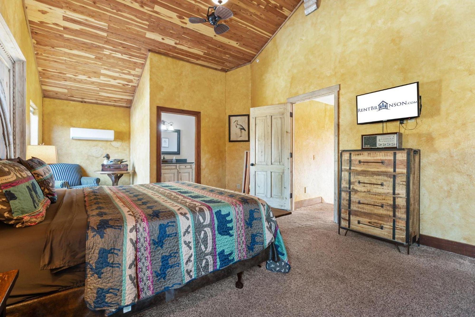 Angler Management - Lakefront Holiday home