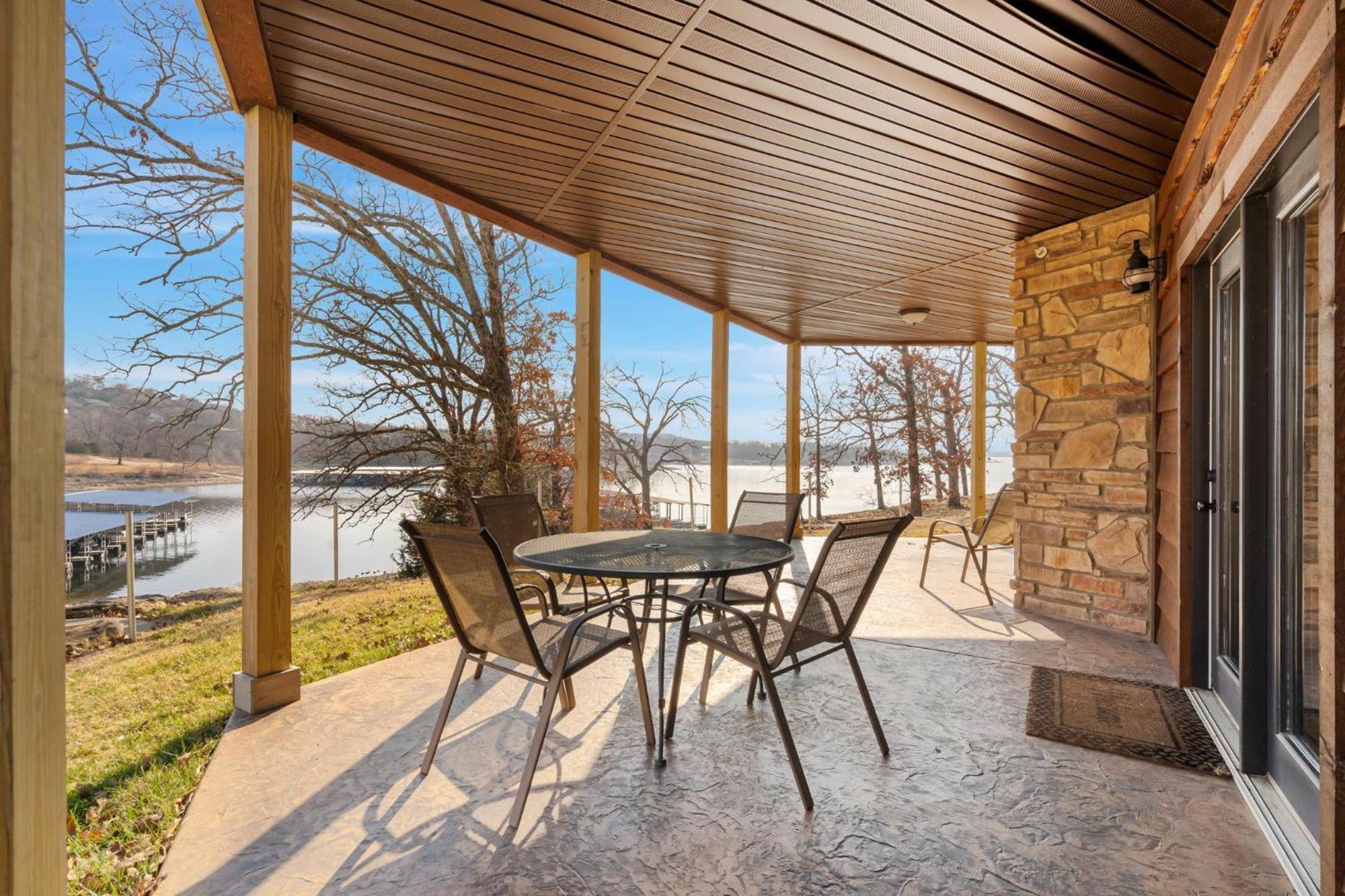 Angler Management - Lakefront Branson