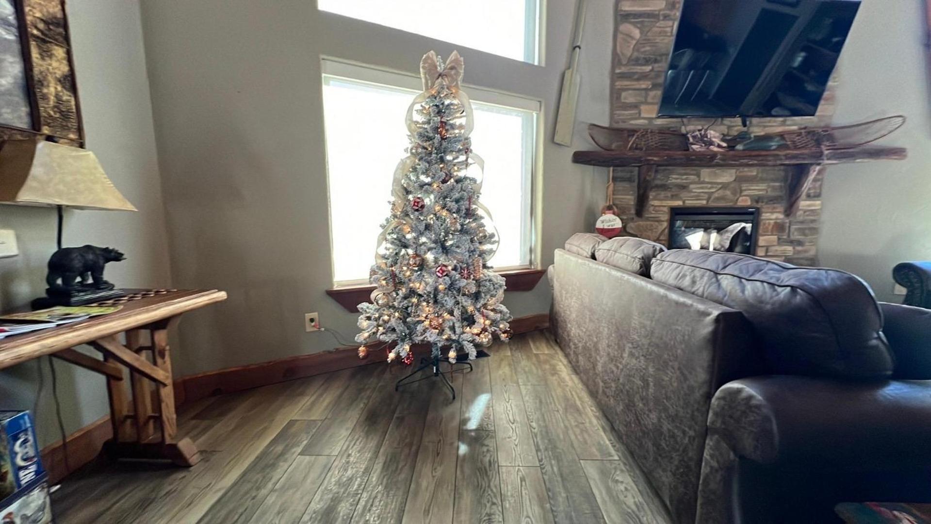 Atta Buoy - Lakefront Holiday home