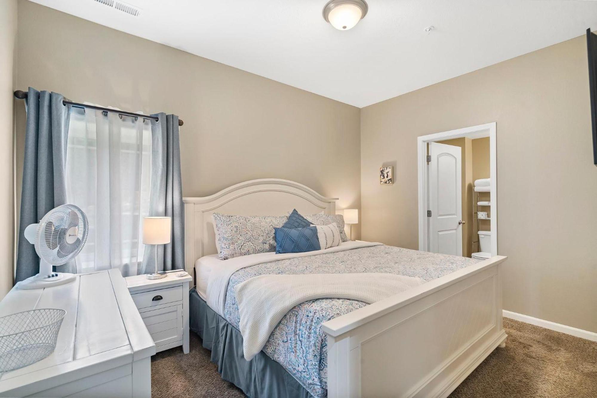 Third Street Retreat * Branson