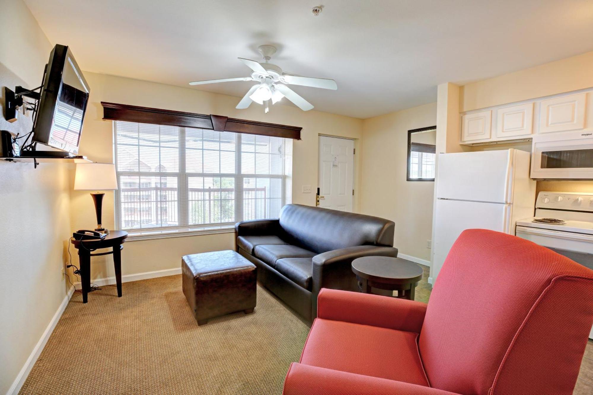 Hotel Grand Crowne Branson