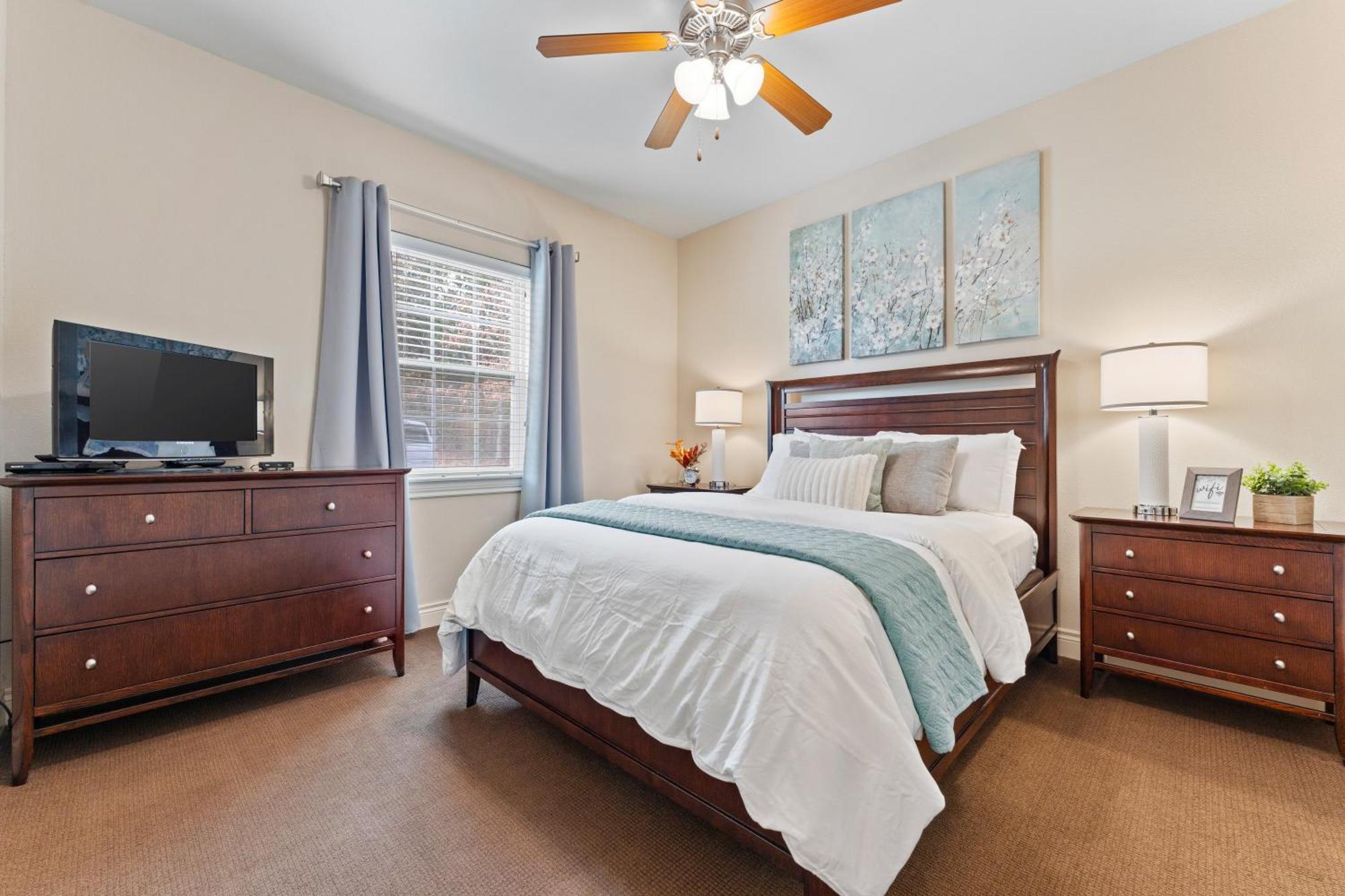 Personal Getaway. Golf Gem. Great Location! *
