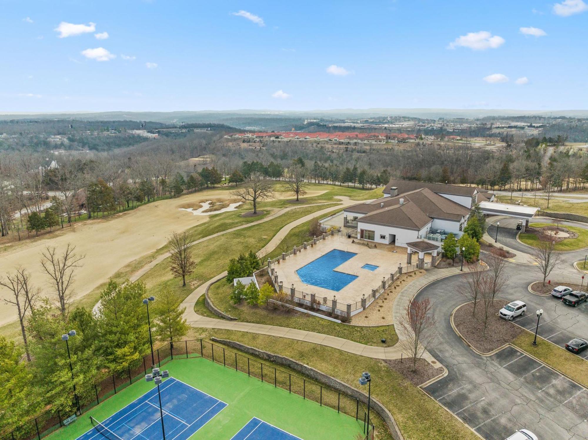 Personal Getaway. Golf Gem. Great Location! Holiday home *