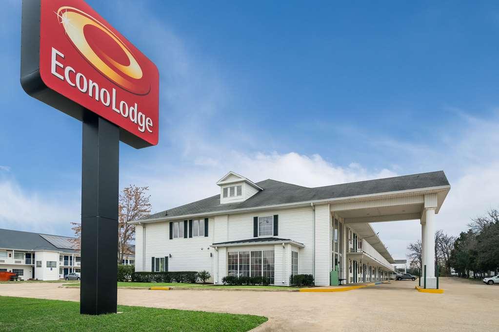 Econo Theater District Hotel Branson
