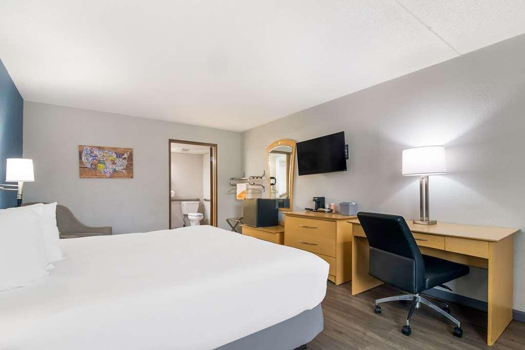 Hotel Econo Theater District *
