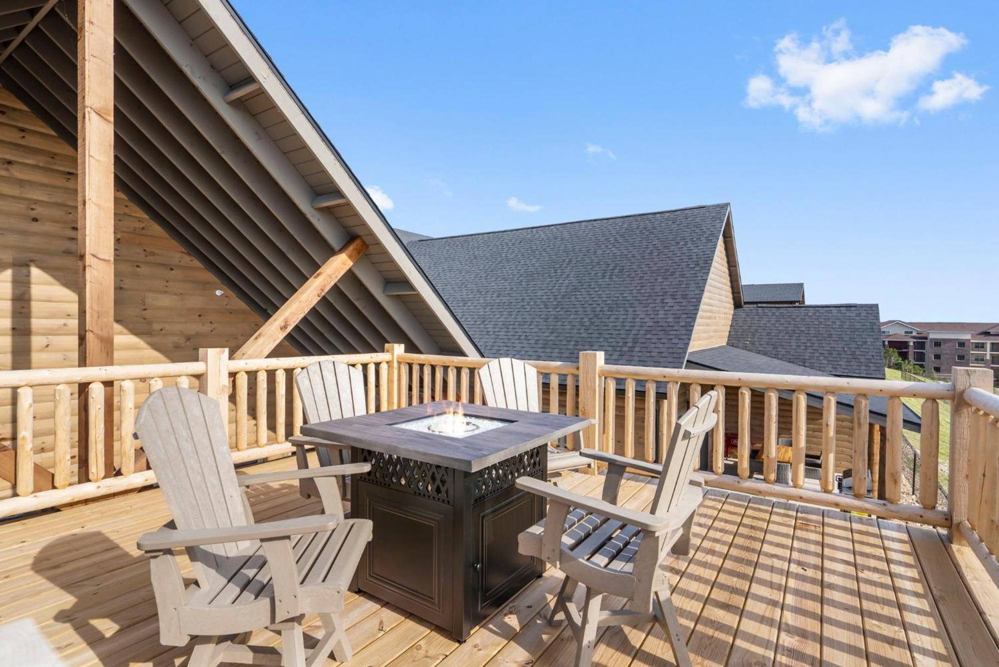 Holiday home Private Hot Tub-free Attraction Tickets-lake Lookout-community Indoor & Outdoor Pools