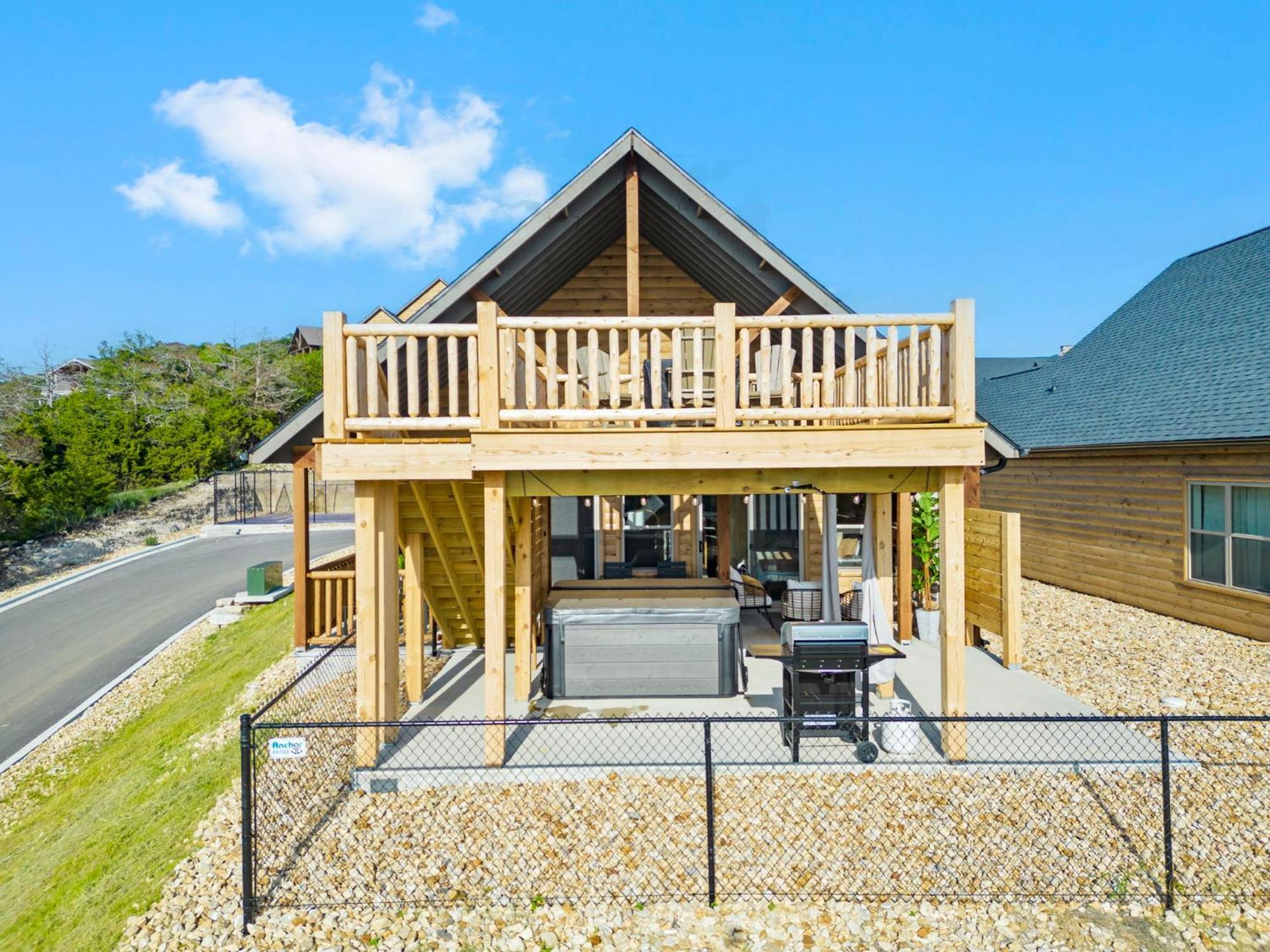 Private Hot Tub-free Attraction Tickets-lake Lookout-community Indoor & Outdoor Pools Holiday home *