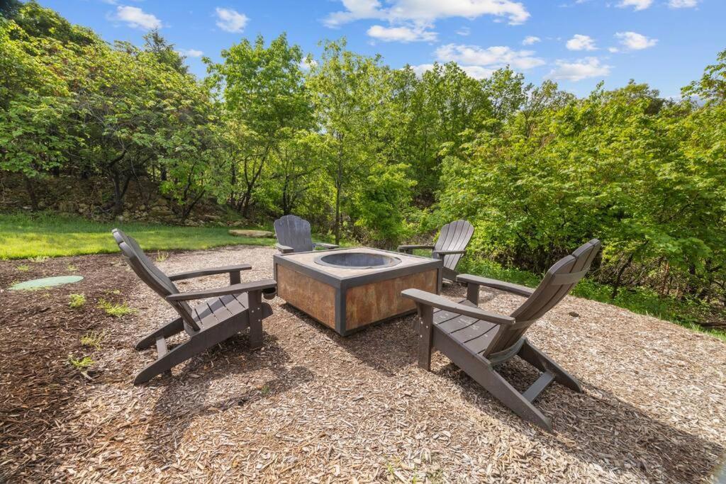 Villa Maia - 109 Ridge Lane *
