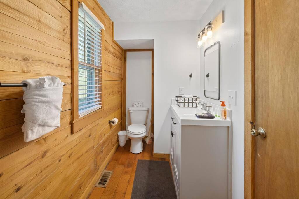 216 Ridge Lane Holiday home
