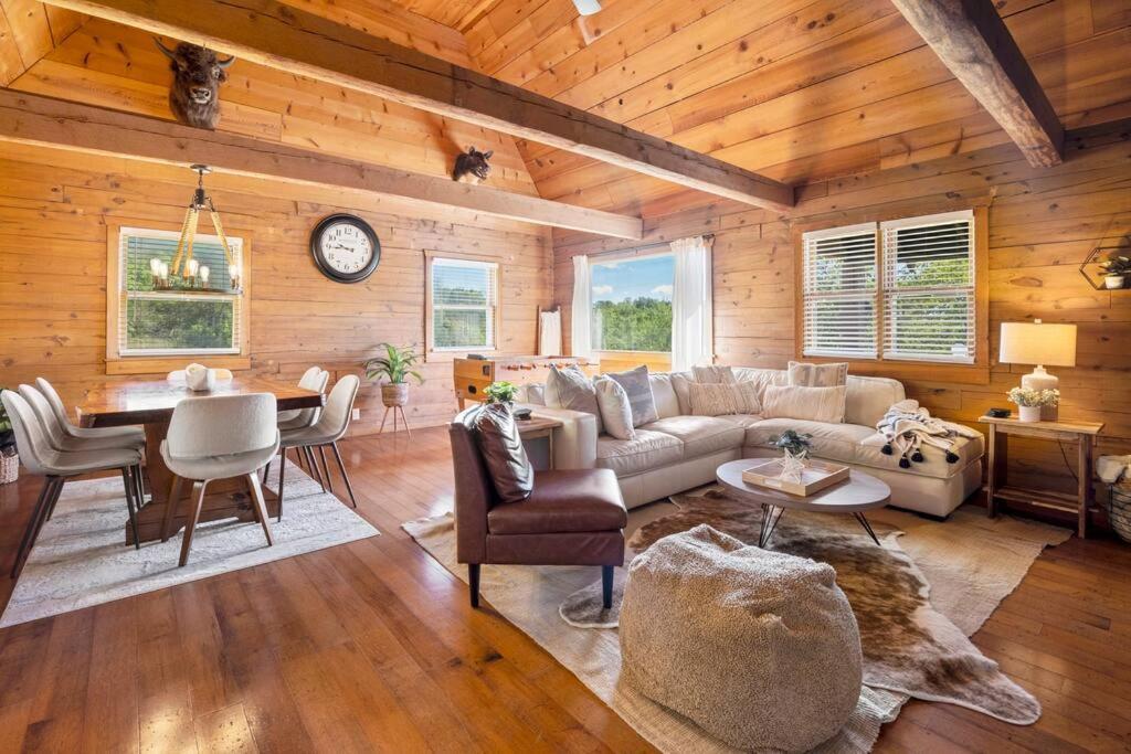 216 Ridge Lane Holiday home Branson