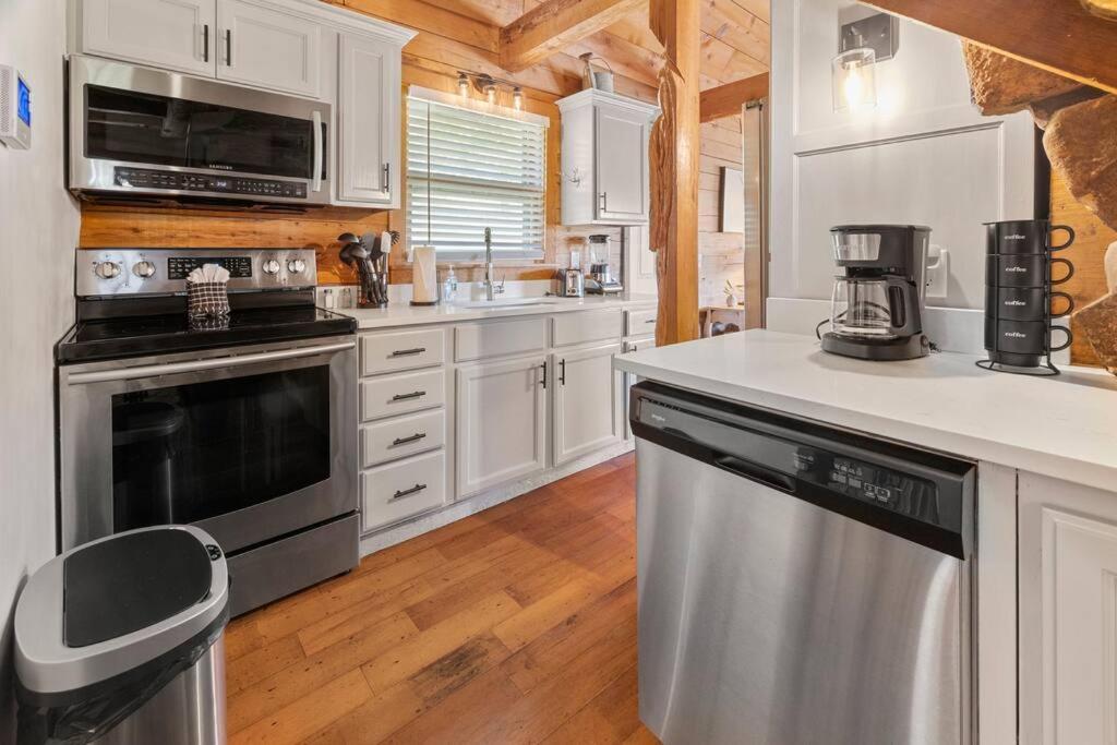 216 Ridge Lane Holiday home