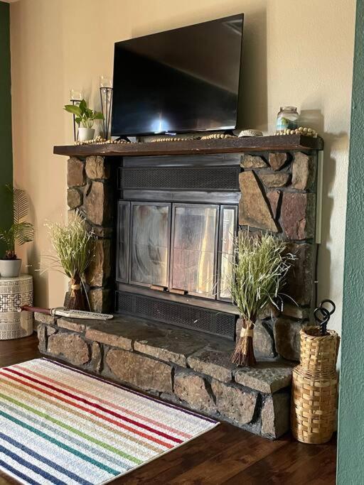Our Place On Indian Point 1 Bdrm Unit Apartment *