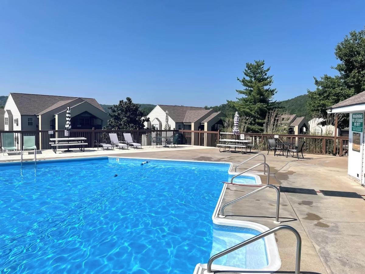 Beautiful Getaway-next To Silver Dollar &tablerock-family Amenities *