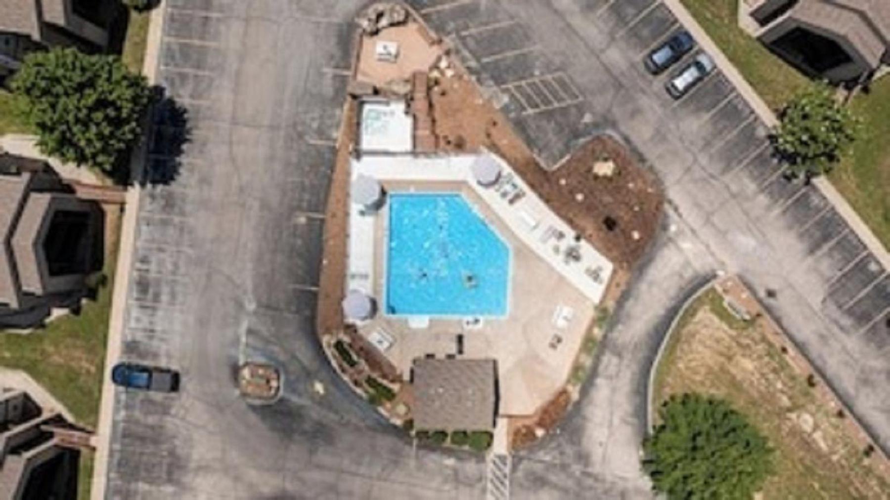 Apartment Beautiful Getaway-next To Silver Dollar &tablerock-family Amenities Branson