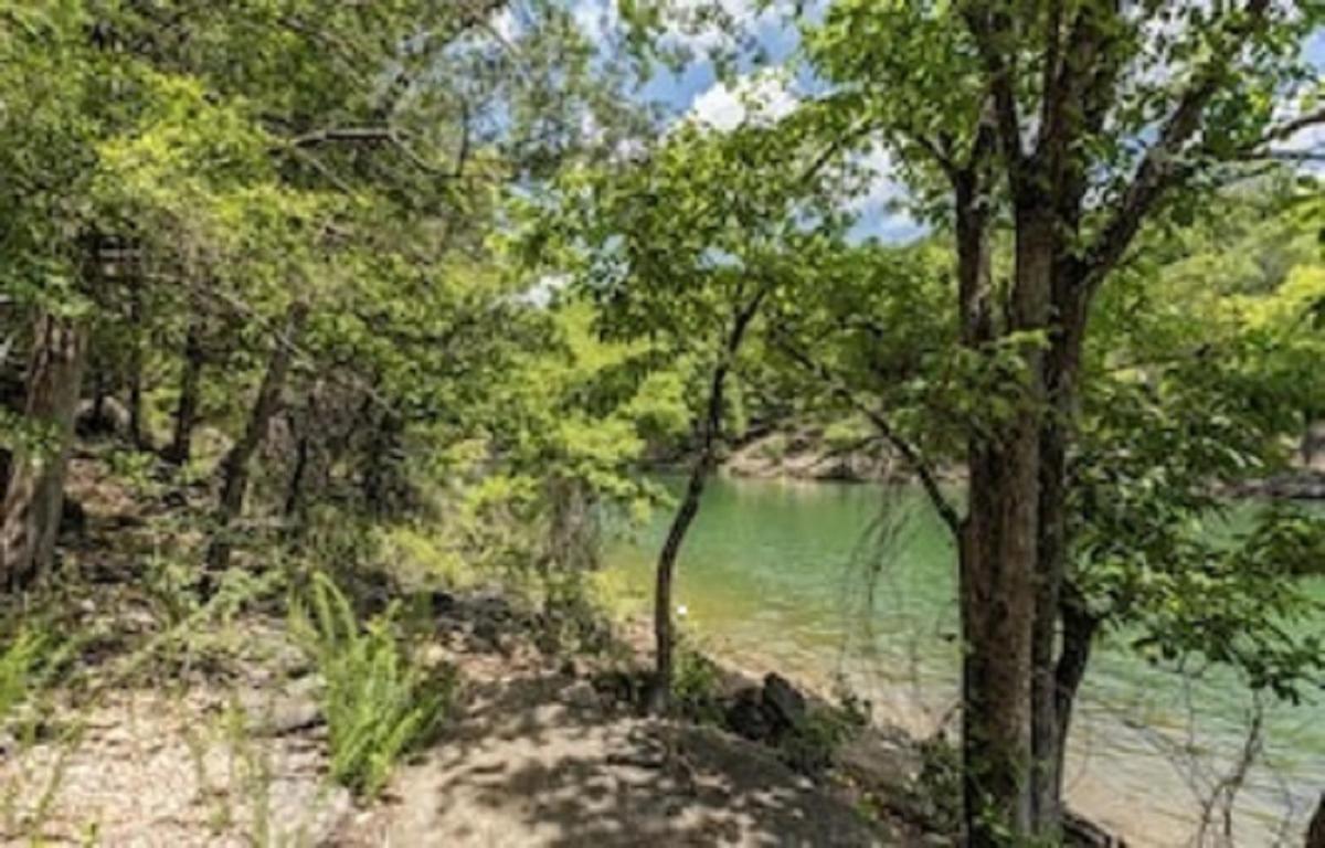 Beautiful Getaway-next To Silver Dollar &tablerock-family Amenities Apartment *
