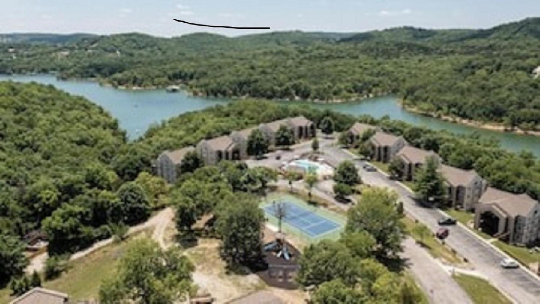 Beautiful Getaway-next To Silver Dollar &tablerock-family Amenities Apartment Branson