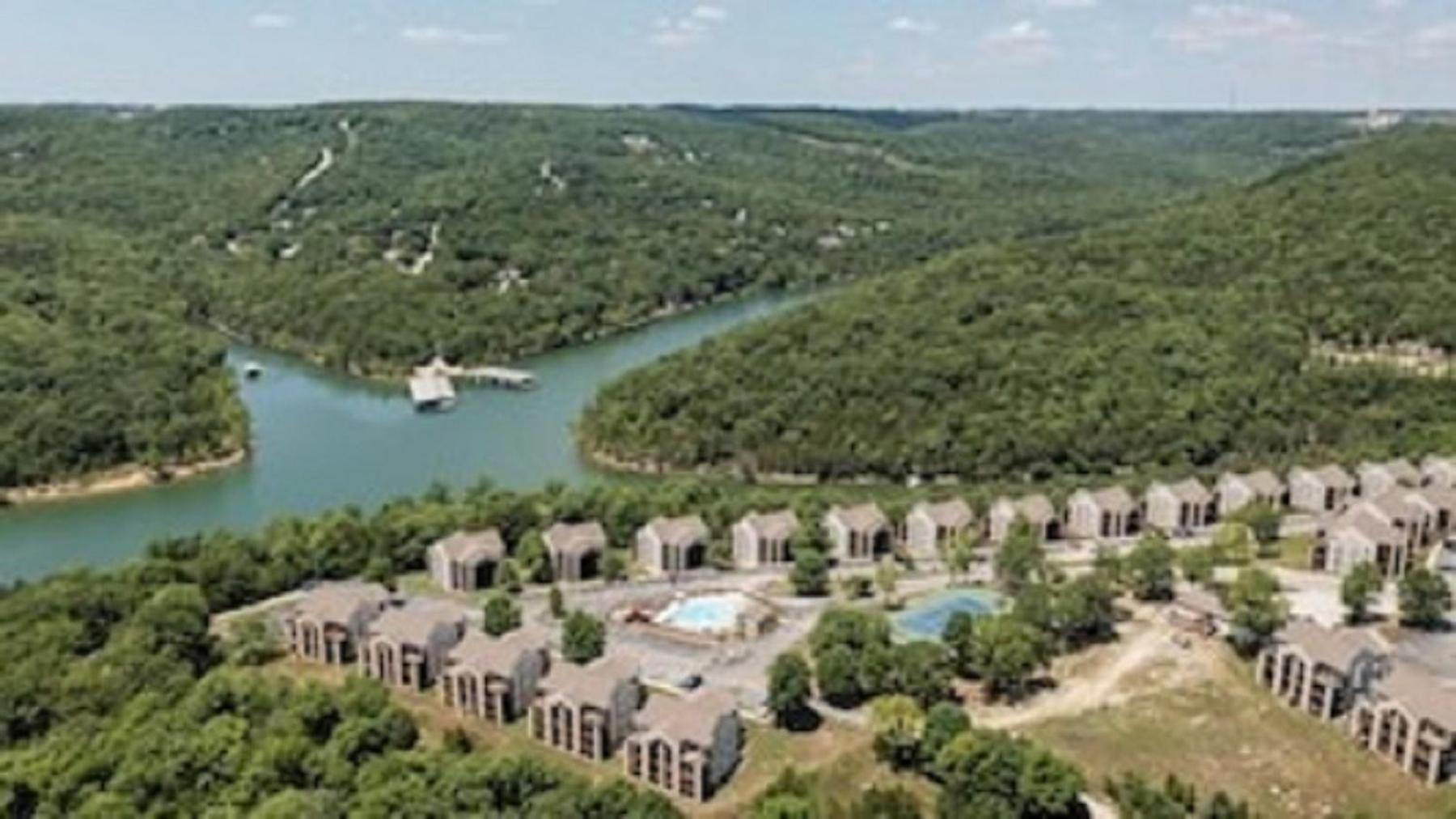 Beautiful Getaway-next To Silver Dollar &tablerock-family Amenities * Branson