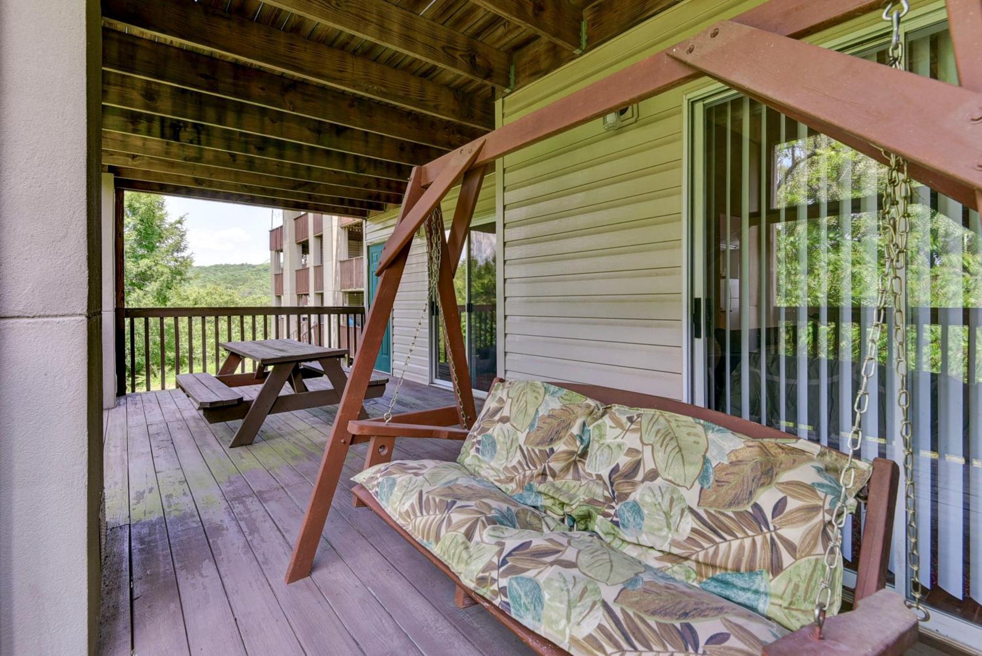 Apartment Beautiful Getaway-next To Silver Dollar &tablerock-family Amenities Branson