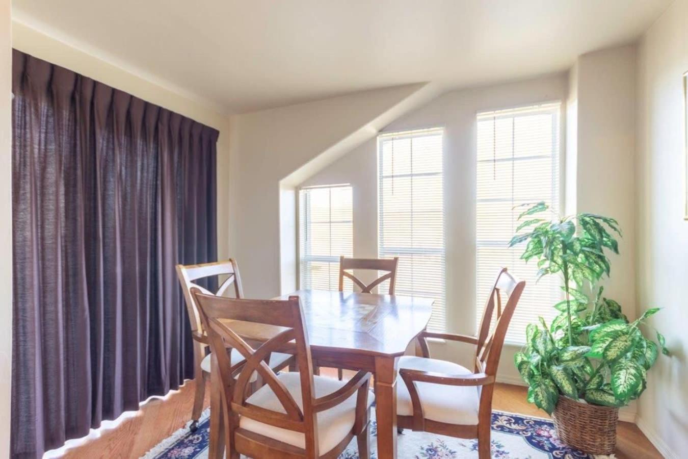 Apartment Floor Eagles Nest With Pool And Hot Tub And Views Next To Sdc Branson