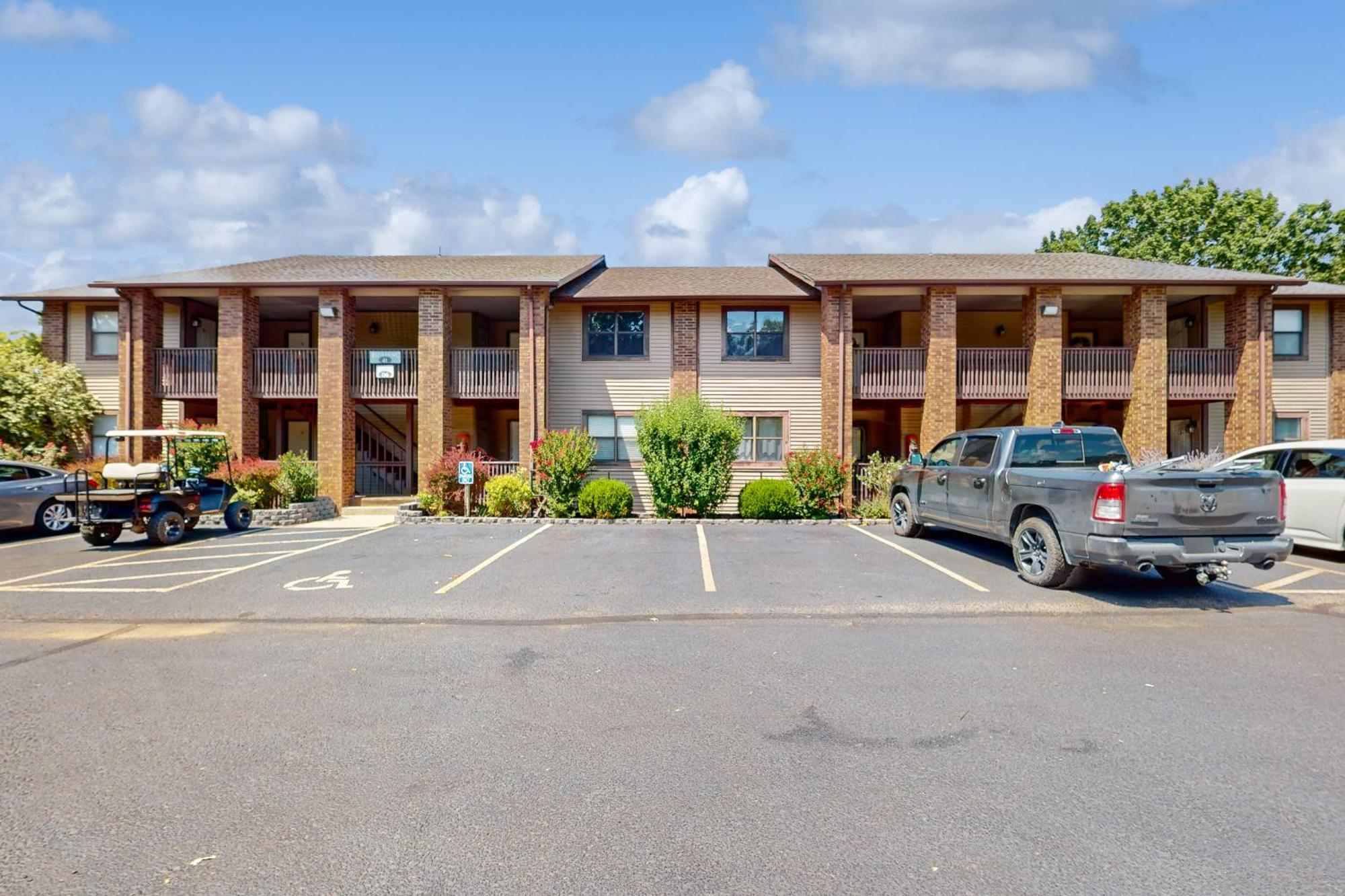 116 Club Dr, #12 Mo