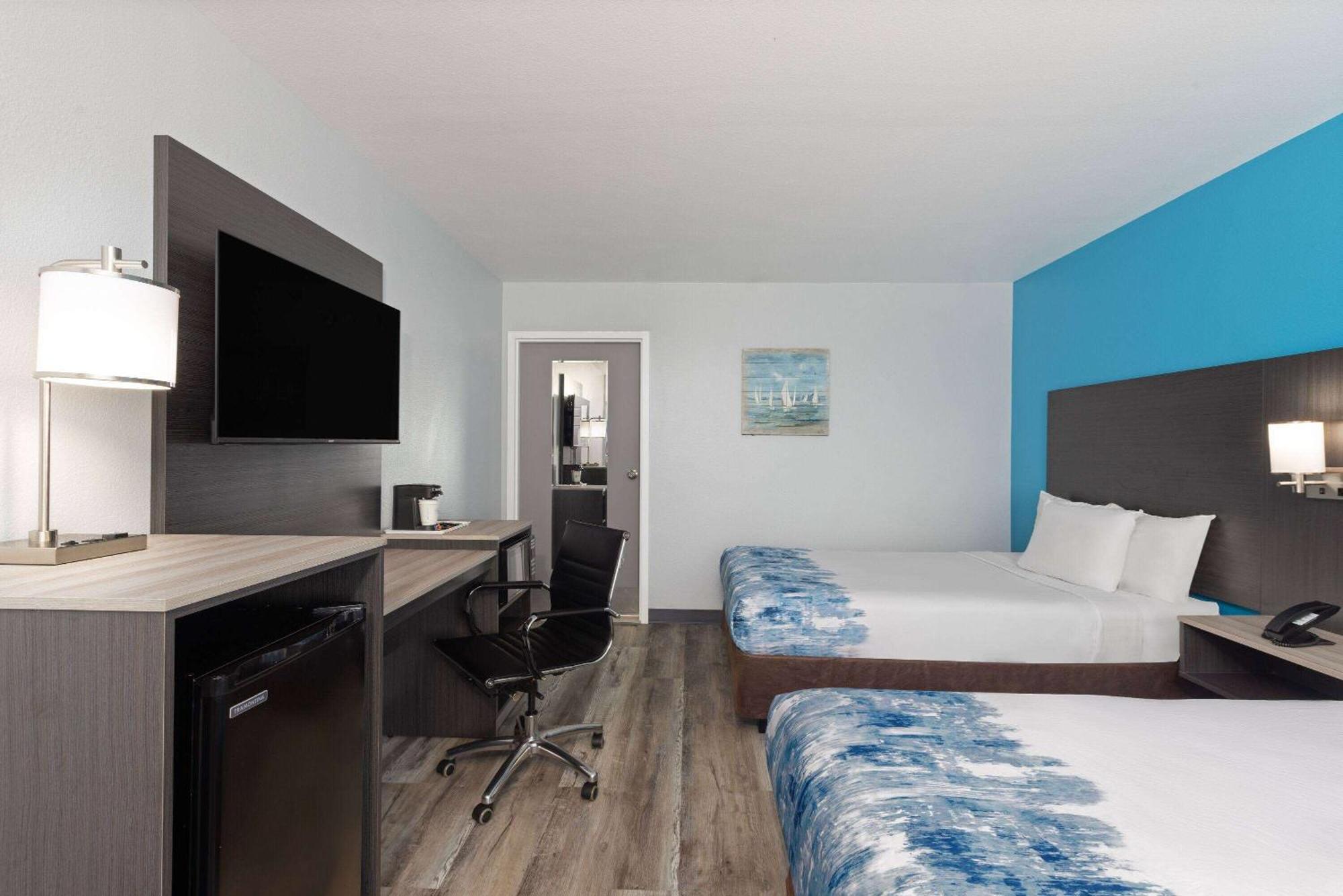 Baymont By Wyndham Thousand Hills 2*