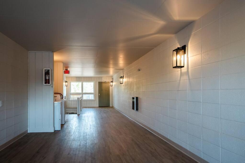 Pet Friendly Boho With Pool--fitness Center--next To The Landing--close To Convention Center And Kanakuk Apartment *