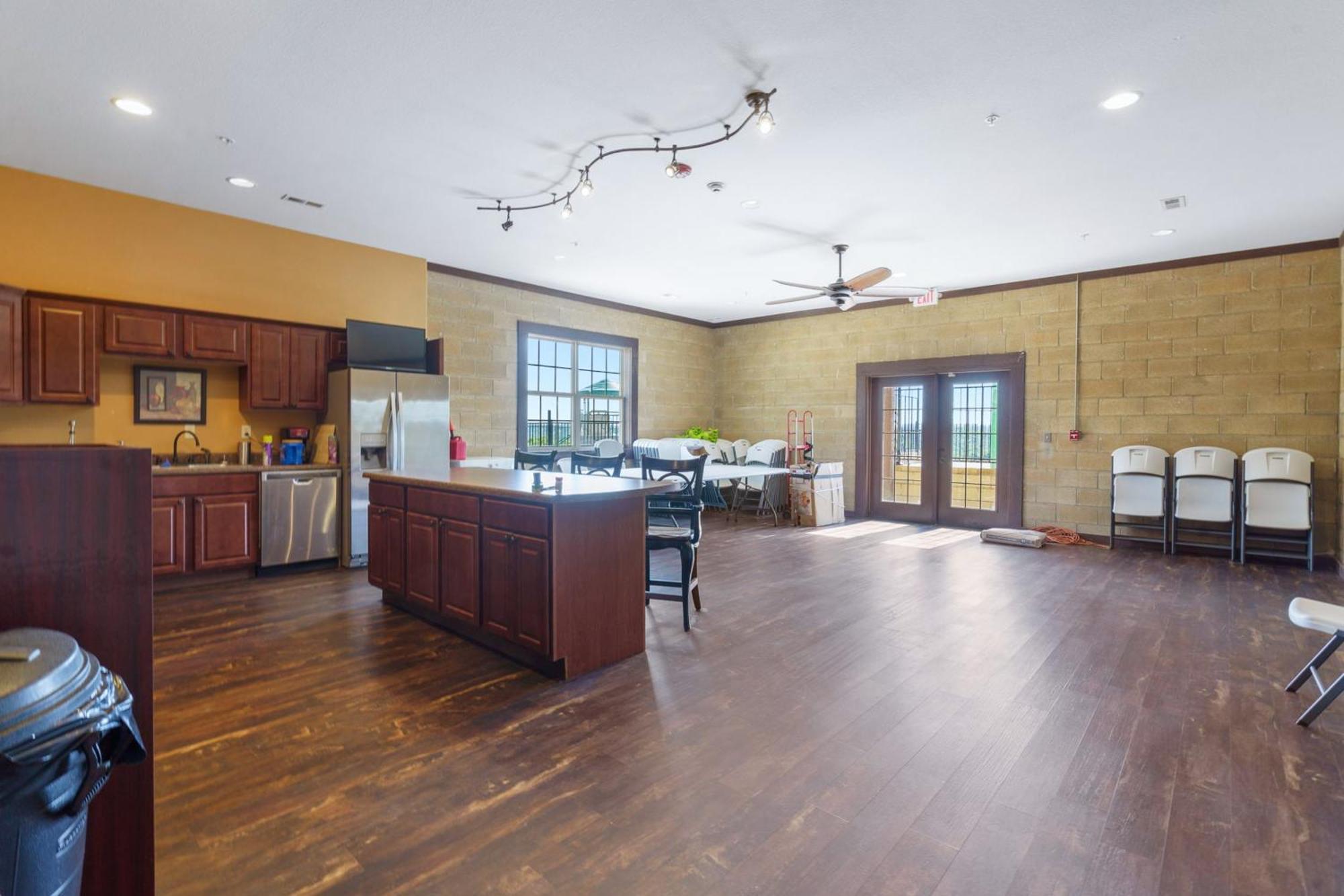 Eagles Ridge Retreat * Branson