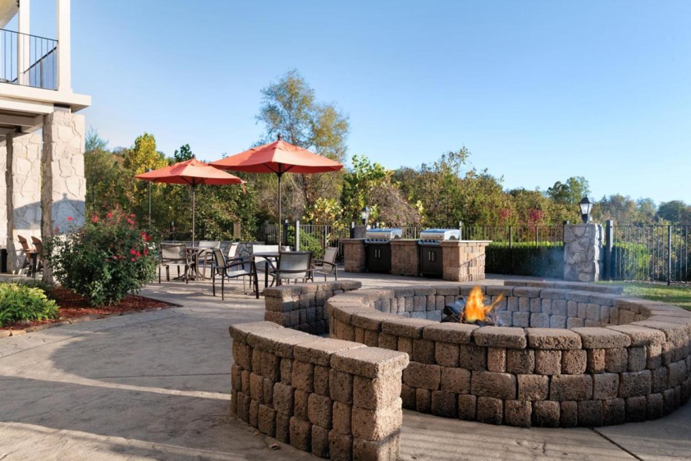 Beautiful In Mountain Vista - 2bd Sleeps Up To 8 Holiday home *