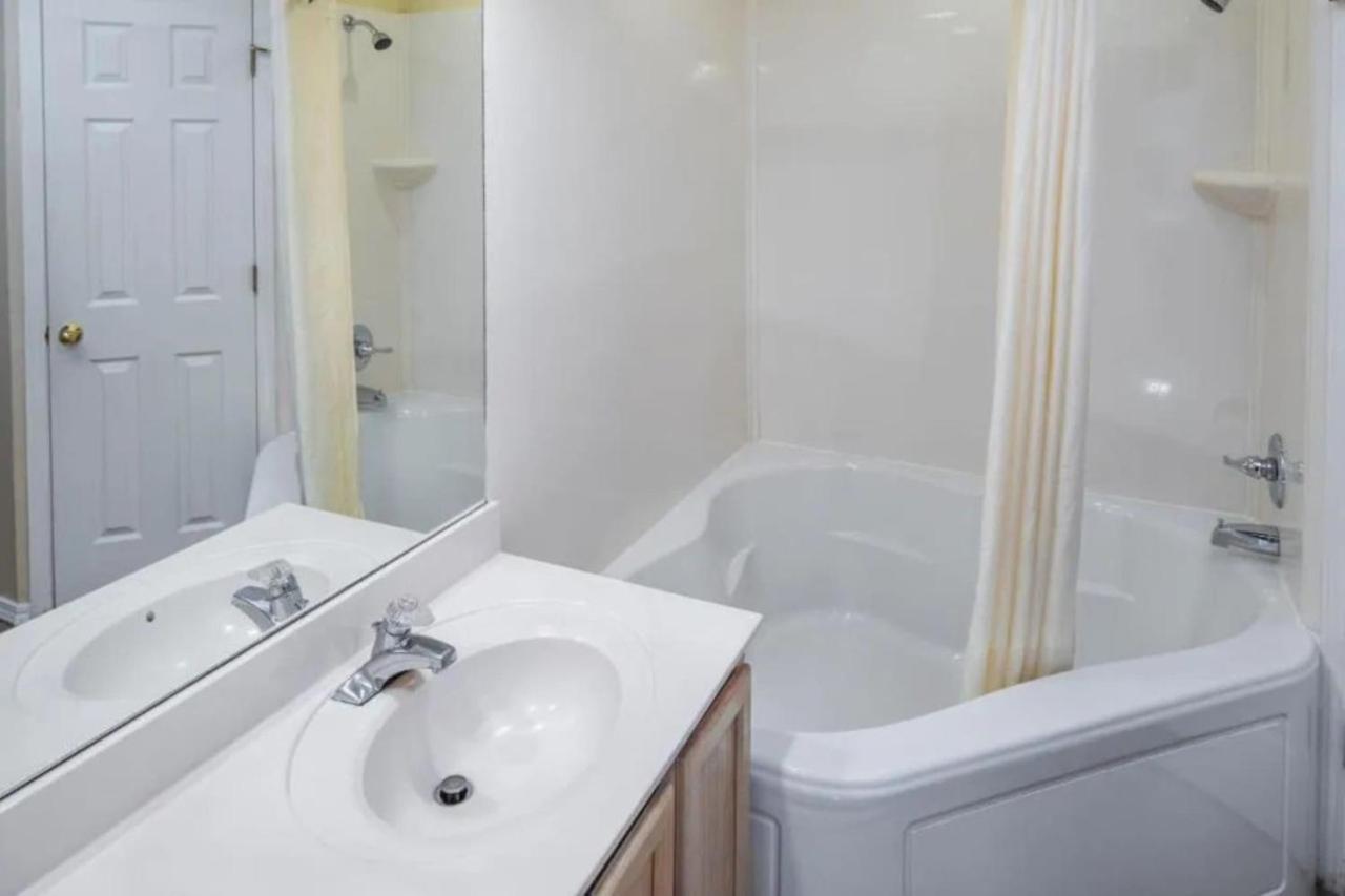 Diamond - The At Fall Creek - 2bd Holiday home *