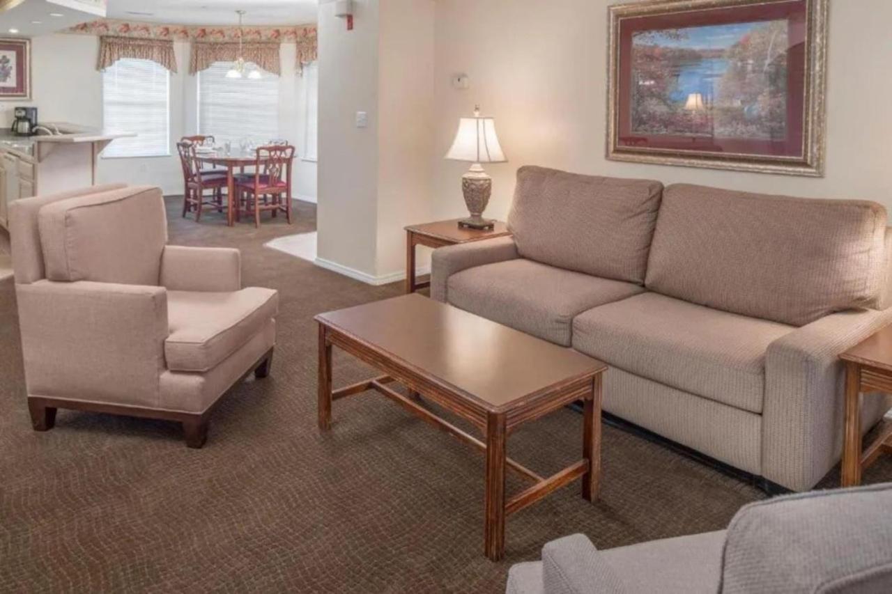Diamond - The At Fall Creek - 2bd Holiday home Branson