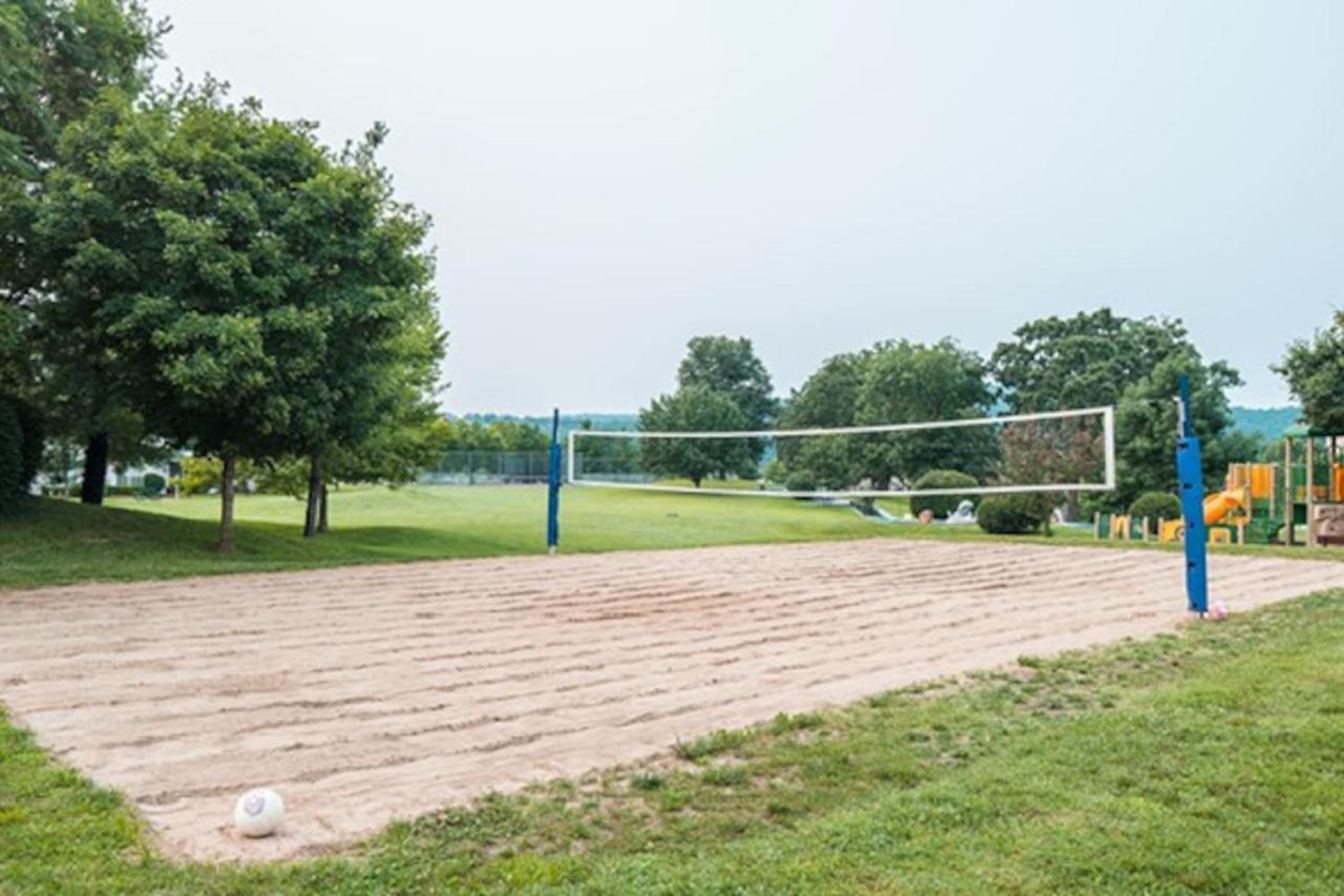 Diamond - The At Fall Creek - 2bd Holiday home Branson