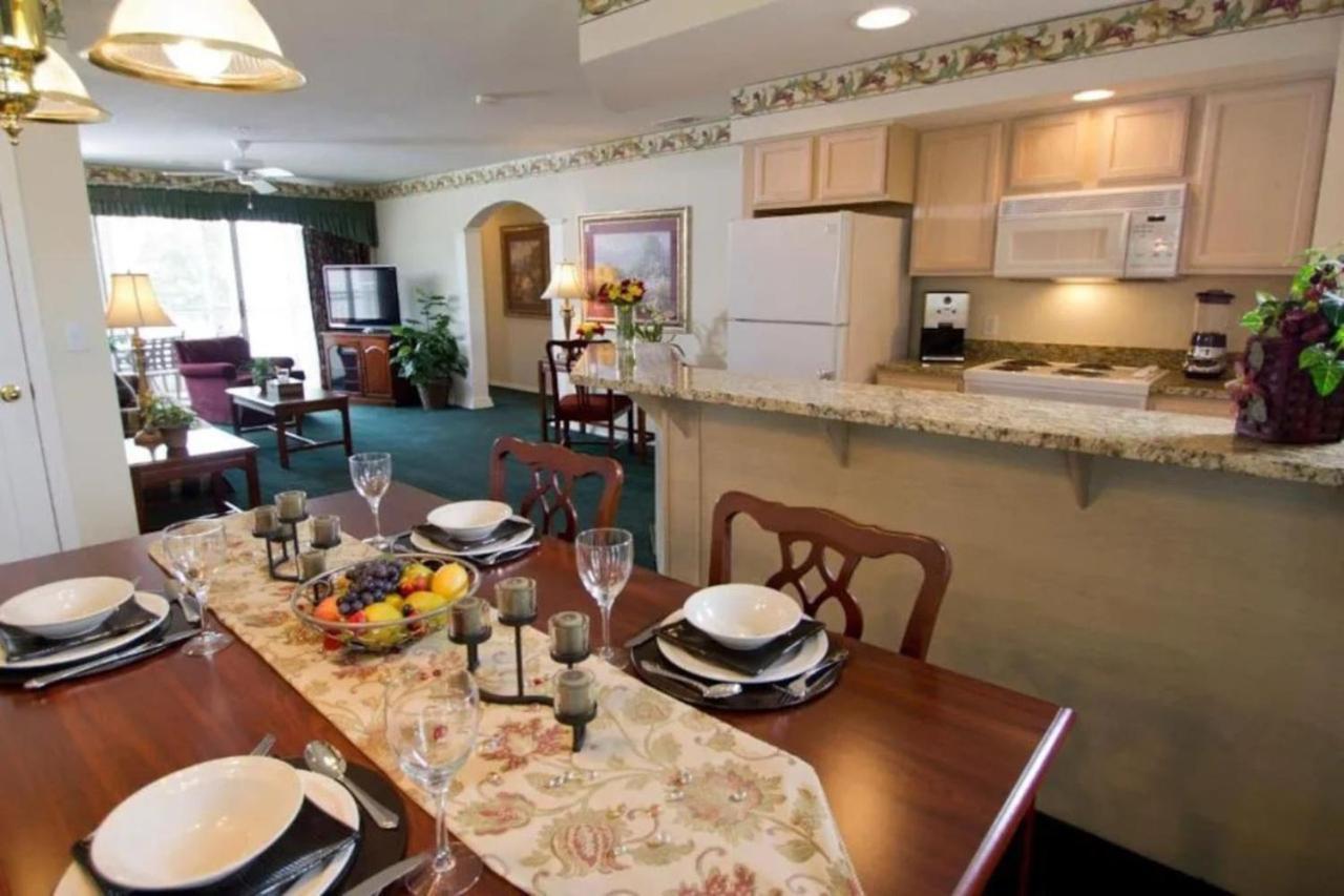 Diamond - The At Fall Creek - 1bd Holiday home Branson