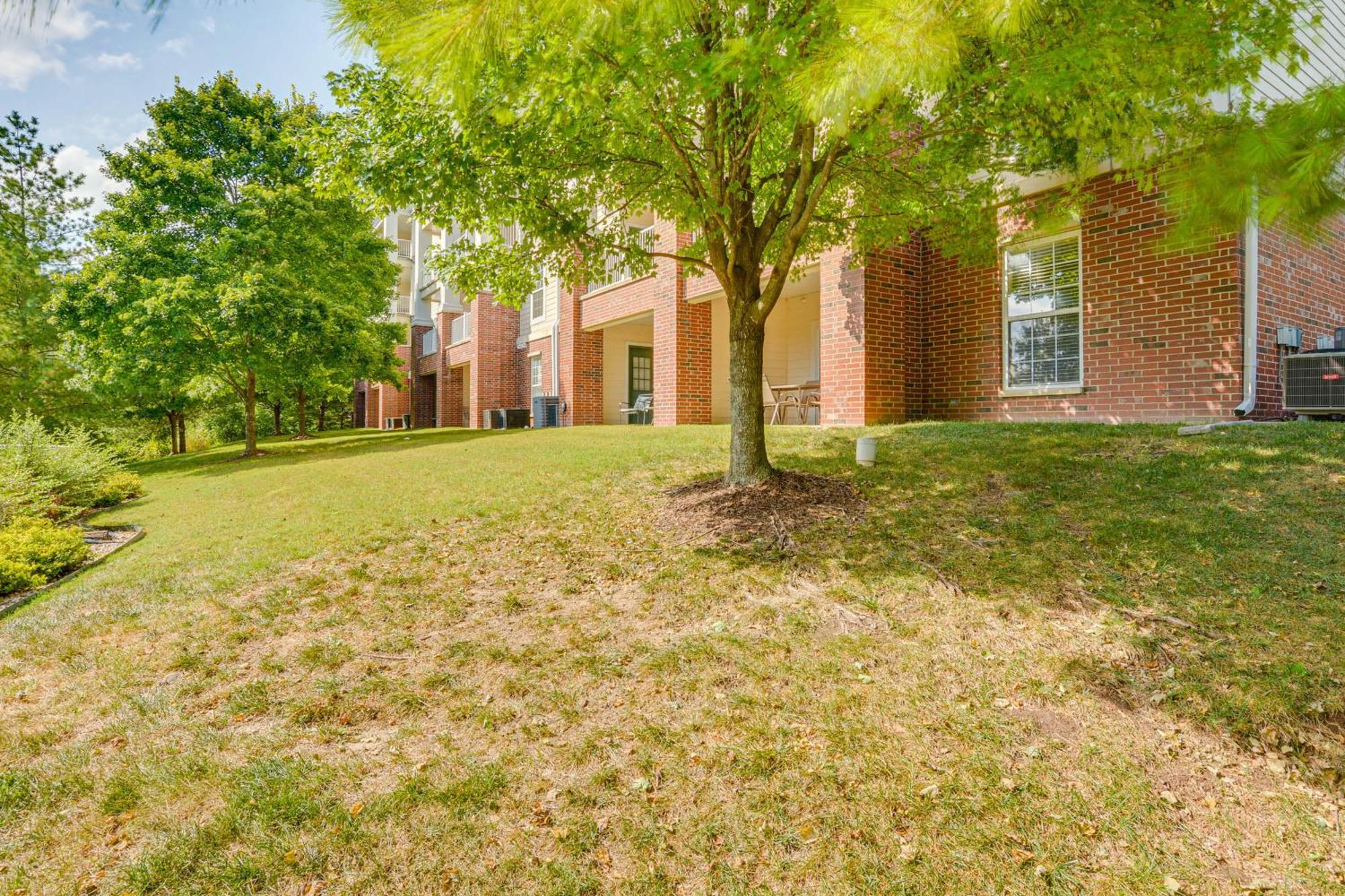 With Pool Access And Views, 3 Mi Dtwn!