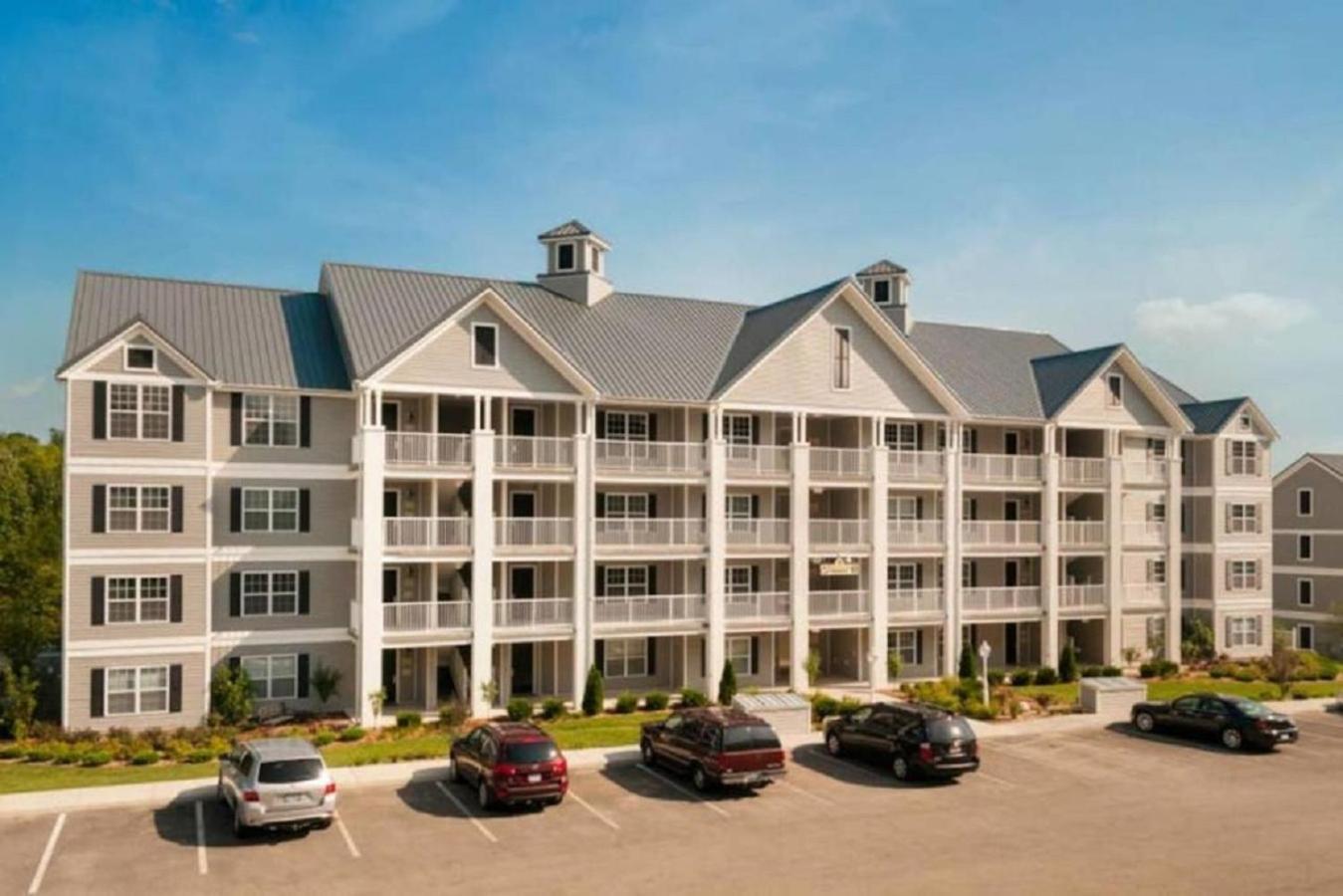 Enjoy Has To Offer In 2bd Vacation Perfect For Families