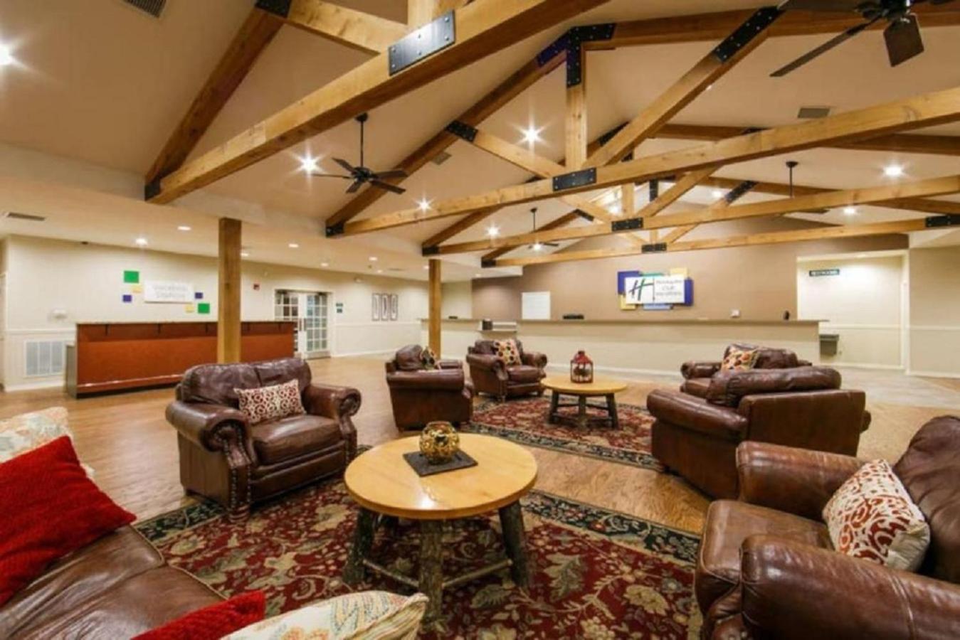 Holiday home Enjoy Has To Offer In 2bd Vacation Perfect For Families Branson