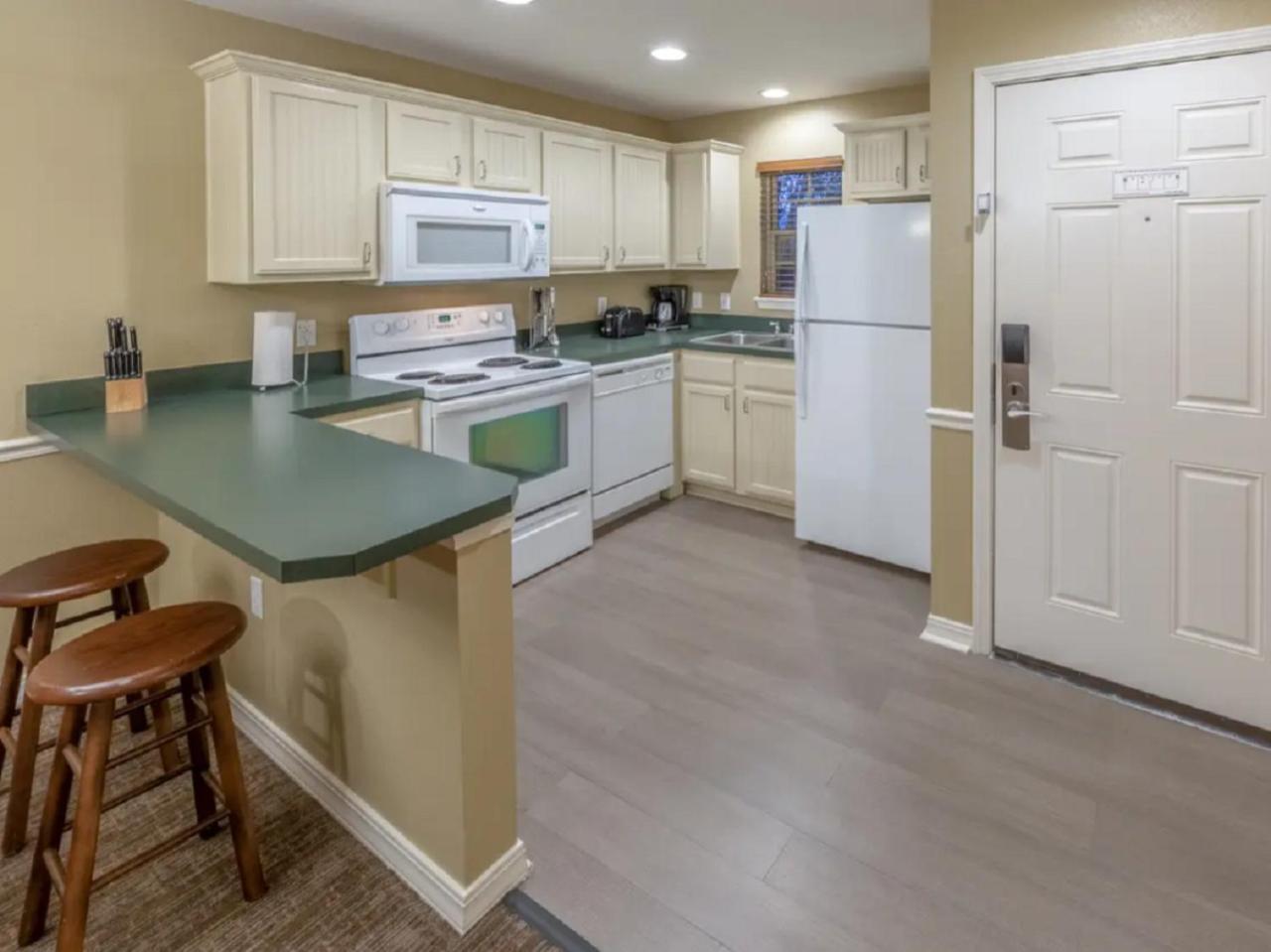 Enjoy Has To Offer In 2bd Vacation Perfect For Families * Branson