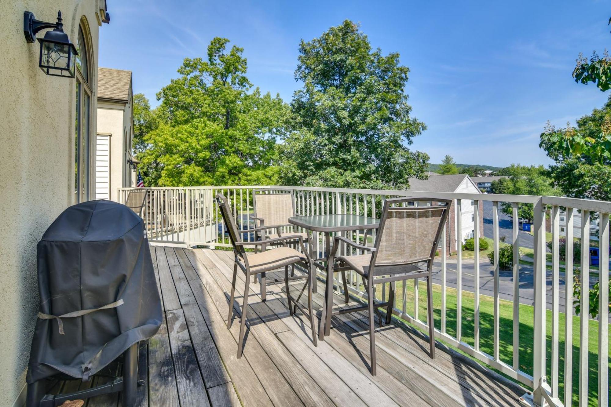 Getaway With Pool Access Less Than 4 Mi To 76 Strip! *
