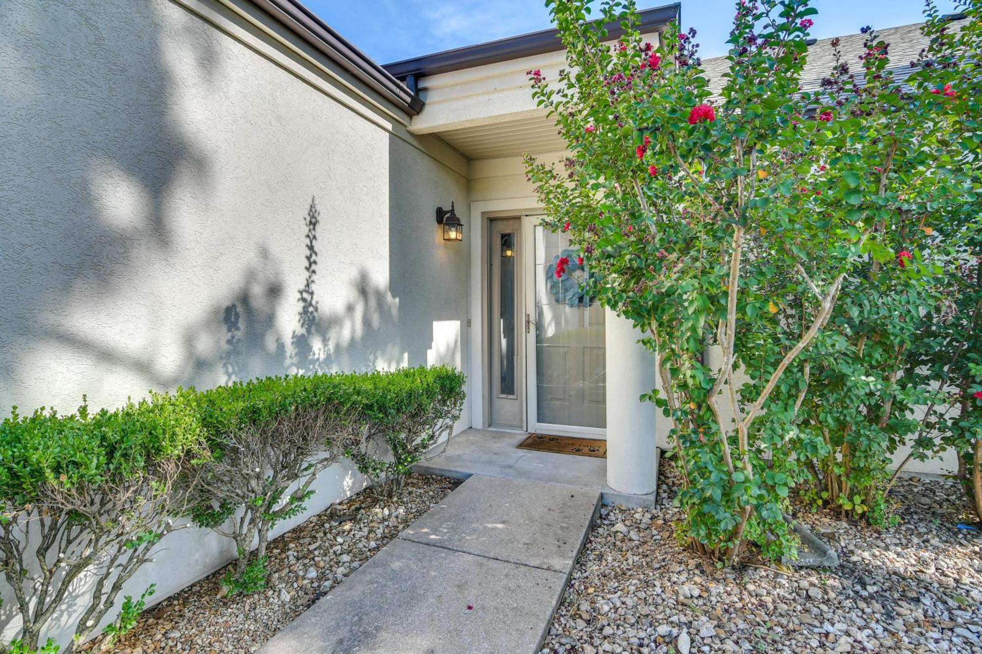 Getaway With Pool Access Less Than 4 Mi To 76 Strip! Apartment Branson