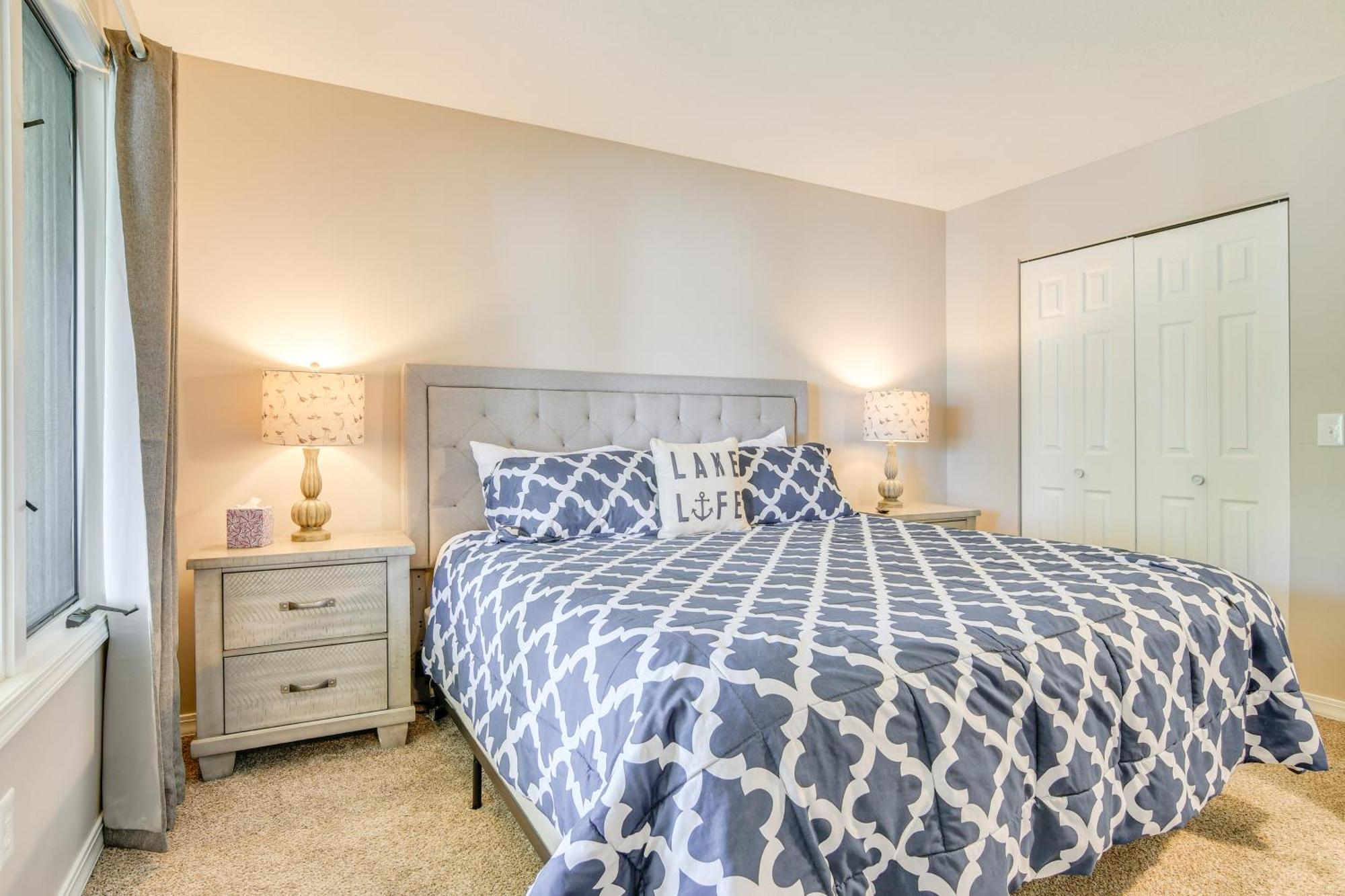 Getaway With Pool Access Less Than 4 Mi To 76 Strip!