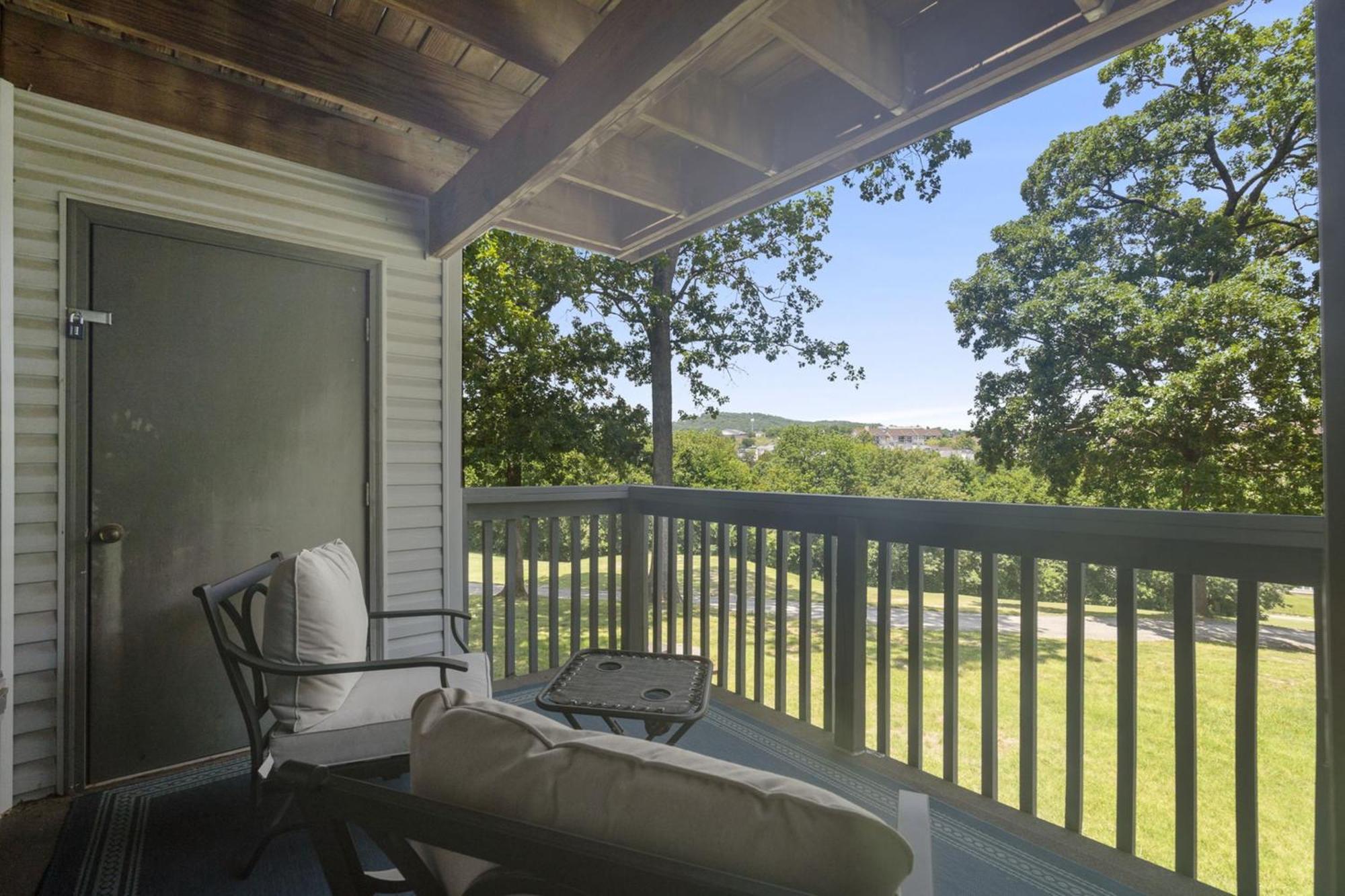 Apartment Pointe Royale Silver Linings Branson