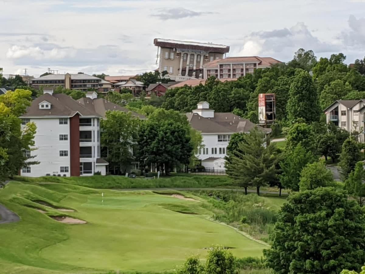 Shelter In Faith- Amazing Golf Views * Branson